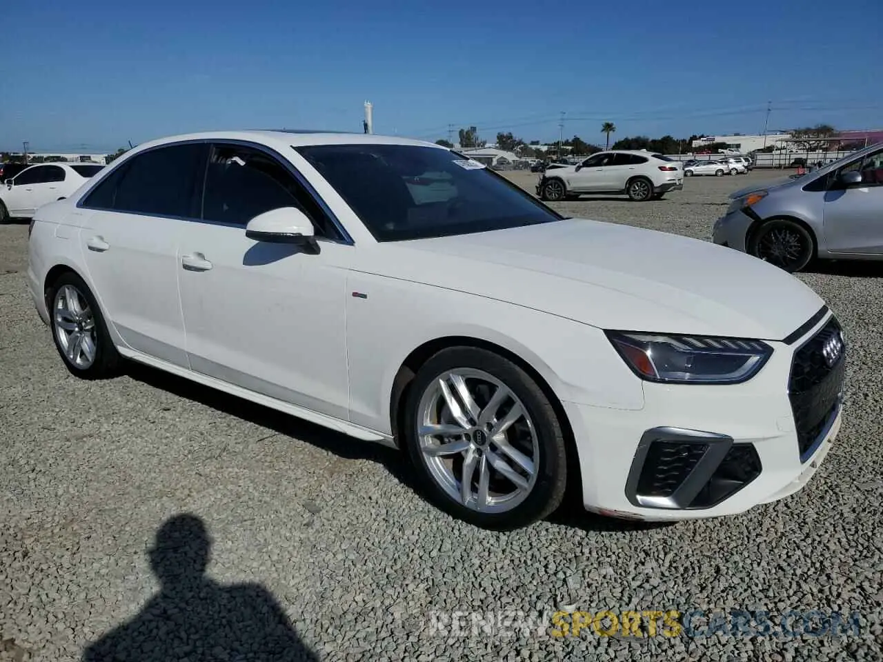 4 fotografías del automóvil dañado WAUEAAF45NN015555 AUDI A4 2022