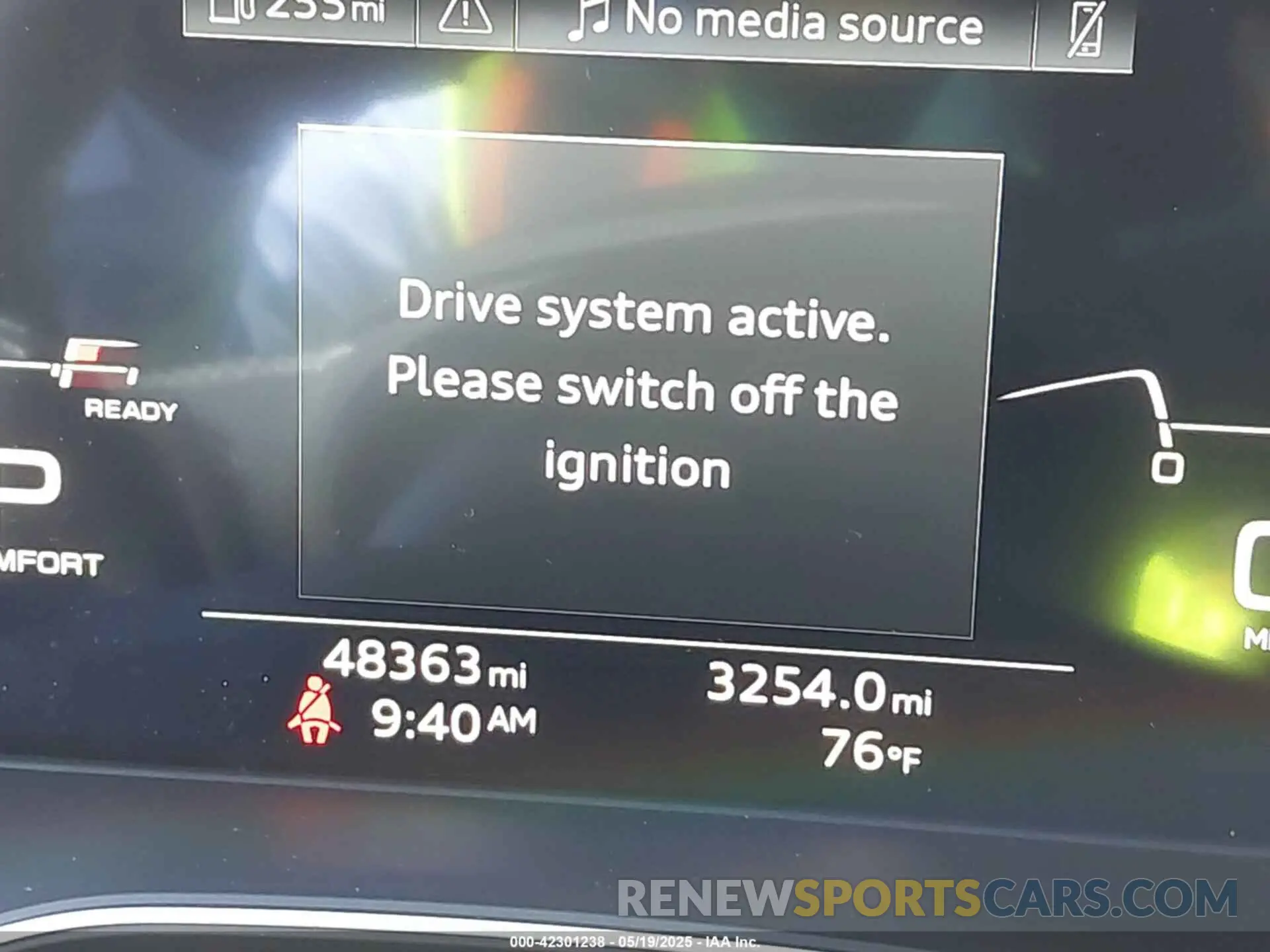 7 fotografías del automóvil dañado WAUEAAF47NN012401 AUDI A4 2022