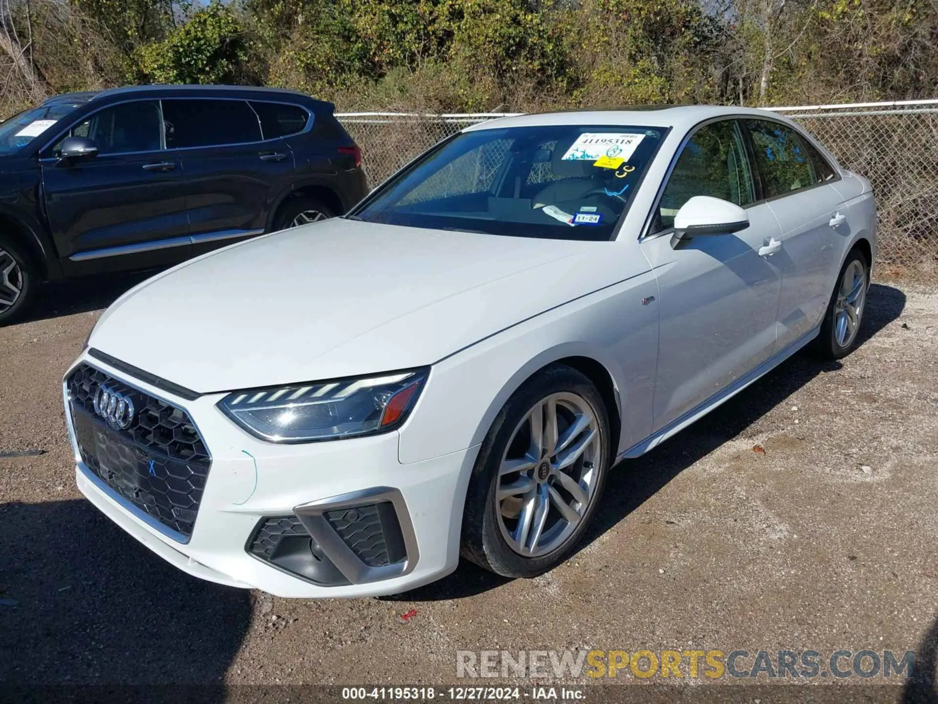 2 fotografías del automóvil dañado WAUEAAF47NN015119 AUDI A4 2022