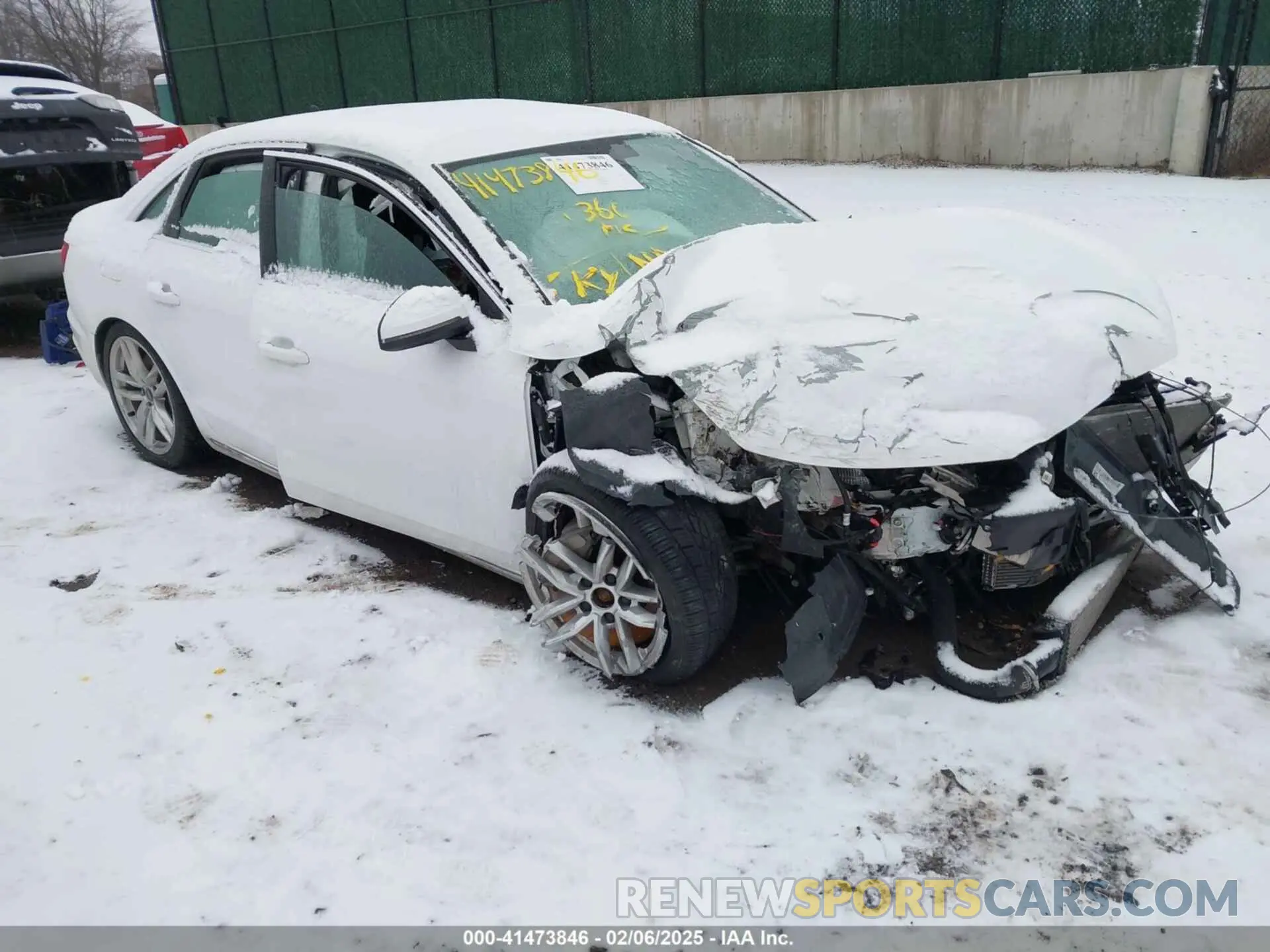 1 fotografías del automóvil dañado WAUEAAF48NN011774 AUDI A4 2022
