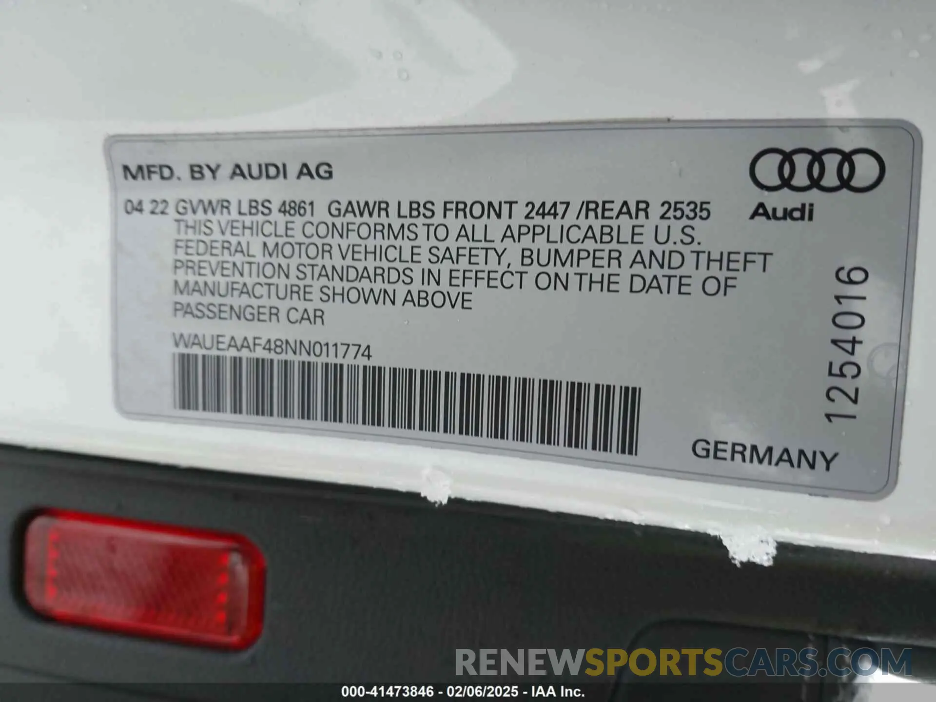 9 fotografías del automóvil dañado WAUEAAF48NN011774 AUDI A4 2022