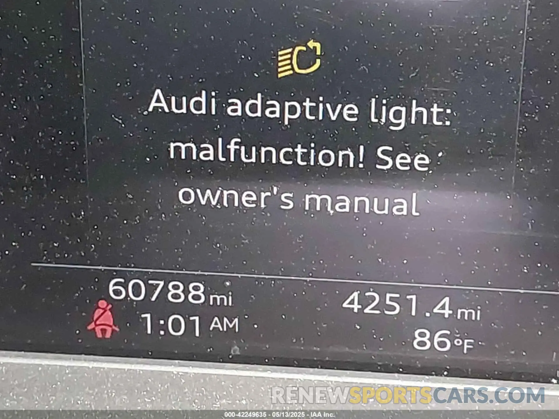 15 fotografías del automóvil dañado WAUEAAF48NN013671 AUDI A4 2022