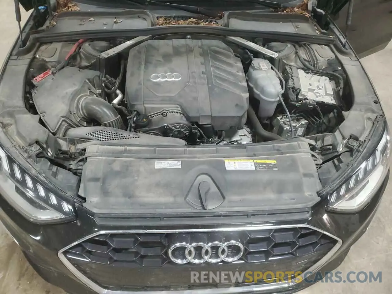 11 fotografías del automóvil dañado WAUEAAF49NN013775 AUDI A4 2022
