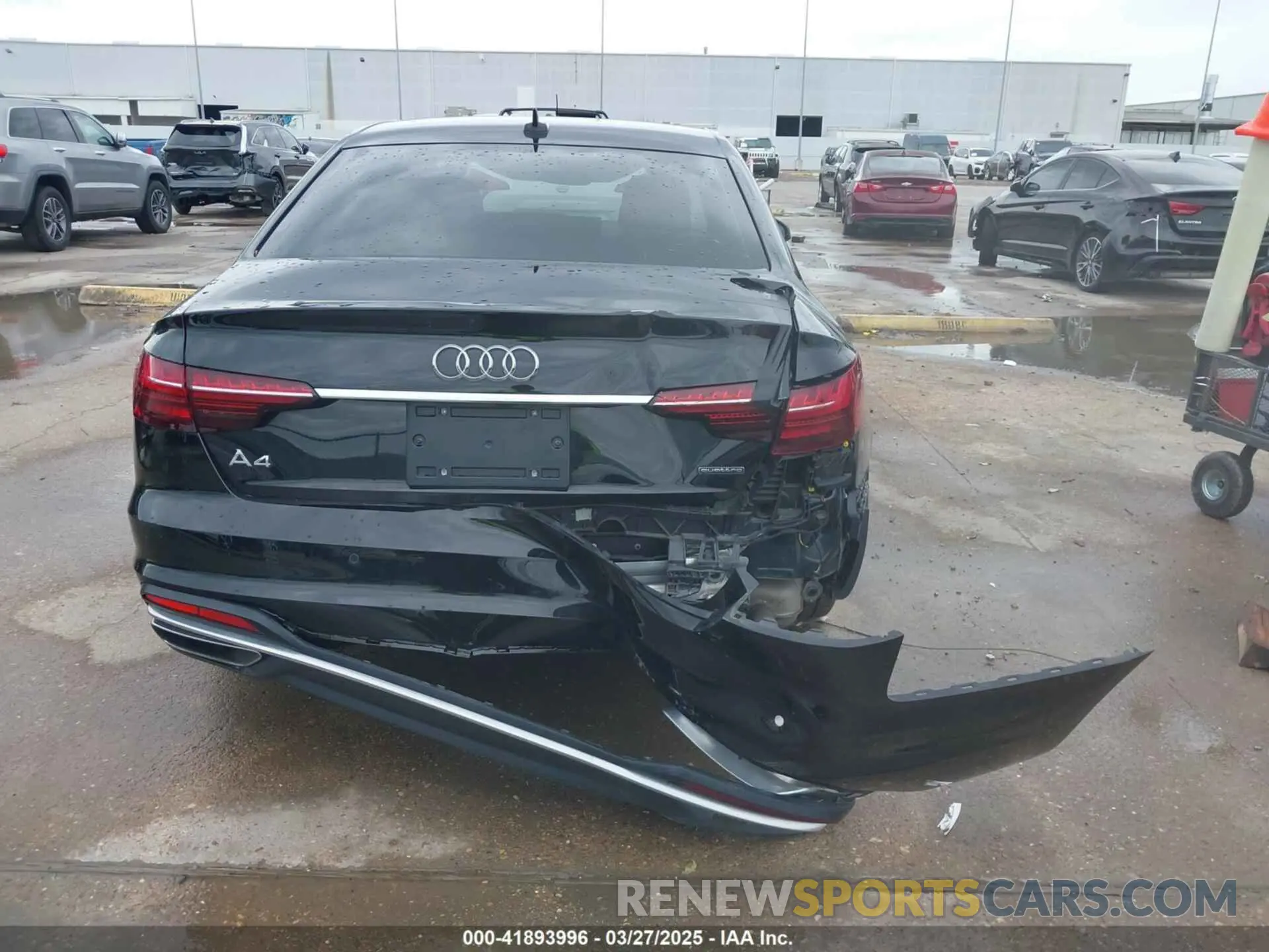 16 fotografías del automóvil dañado WAUEAAF4XNN006477 AUDI A4 2022