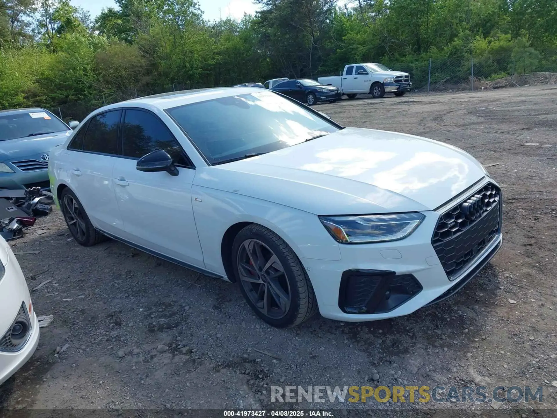 1 fotografías del automóvil dañado WAUFAAF46NA042453 AUDI A4 2022