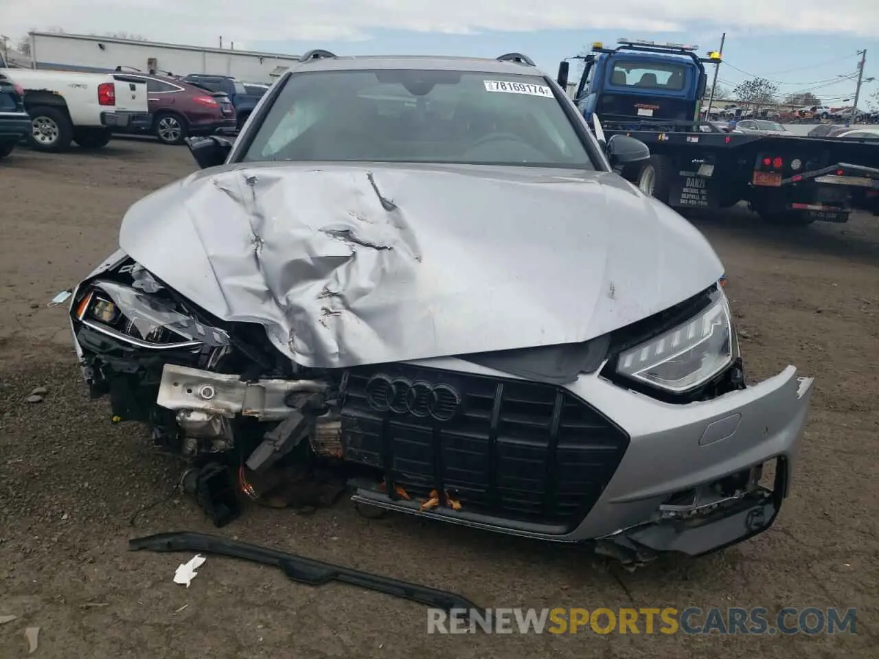 5 fotografías del automóvil dañado WA18AAF46PA047631 AUDI A4 2023