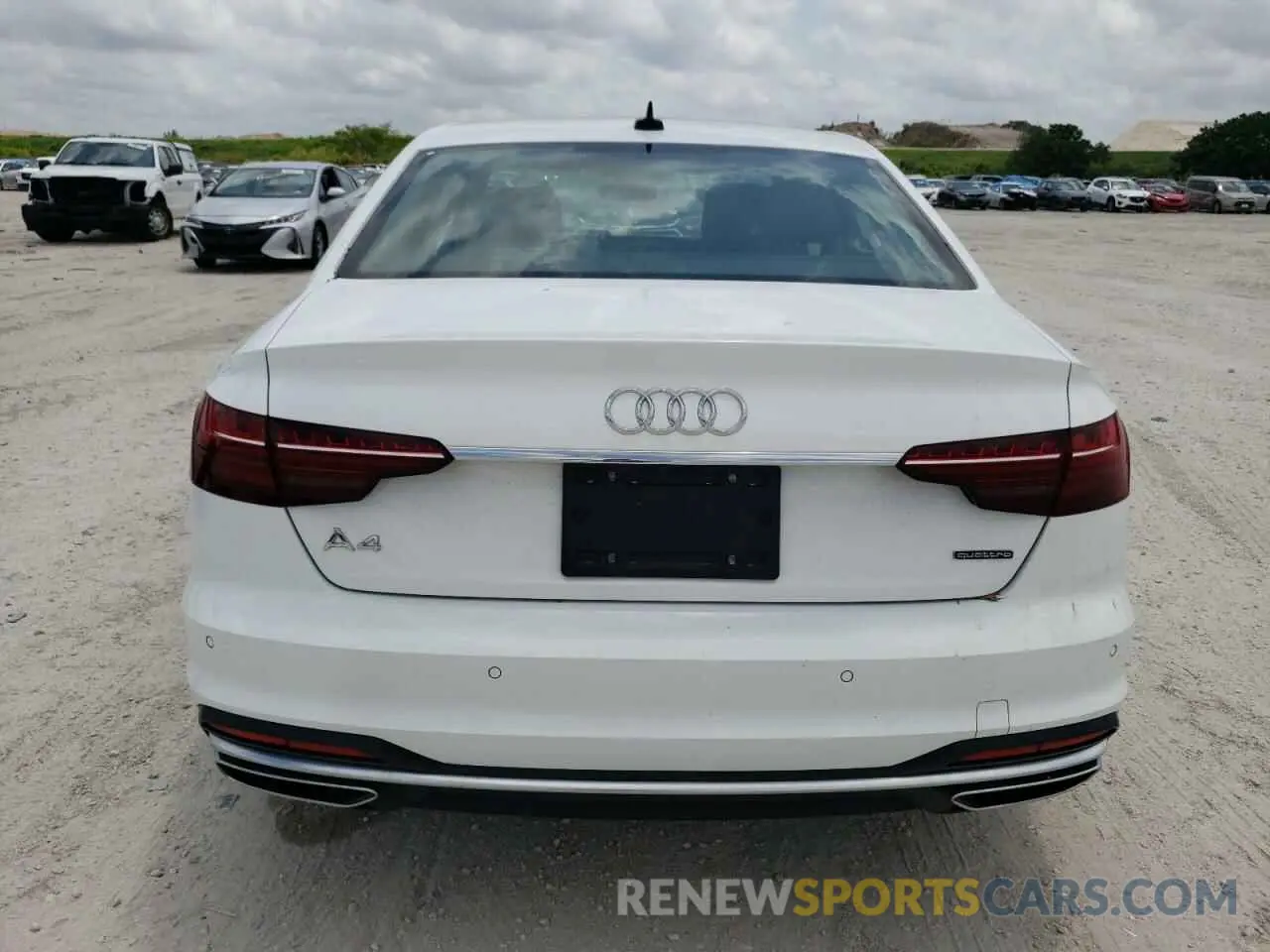 6 fotografías del automóvil dañado WAUABAF42PN000865 AUDI A4 2023