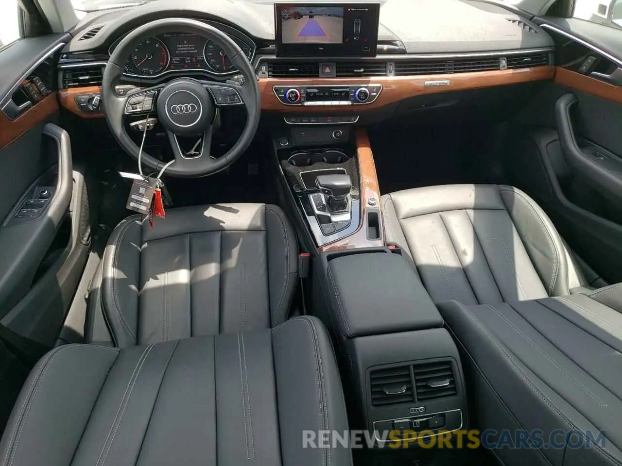 8 fotografías del automóvil dañado WAUABAF42PN000865 AUDI A4 2023