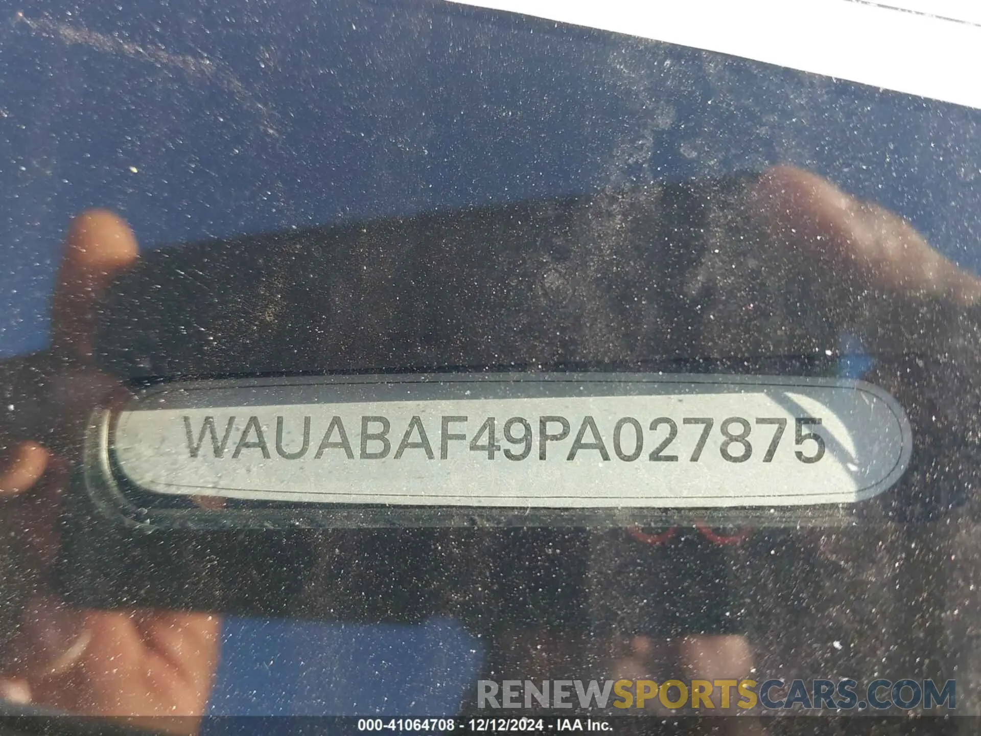 9 fotografías del automóvil dañado WAUABAF49PA027875 AUDI A4 2023