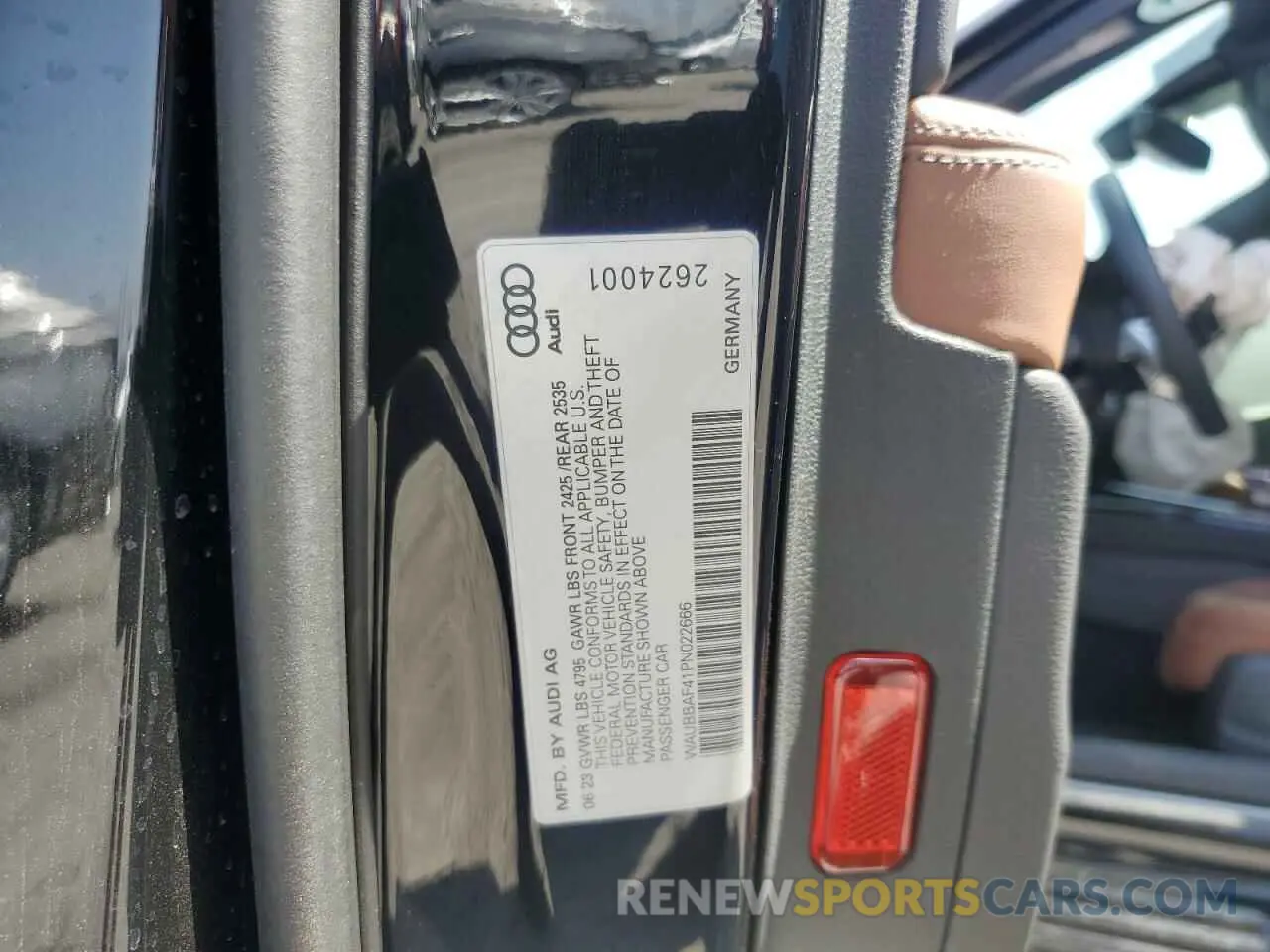 12 fotografías del automóvil dañado WAUBBAF41PN022666 AUDI A4 2023
