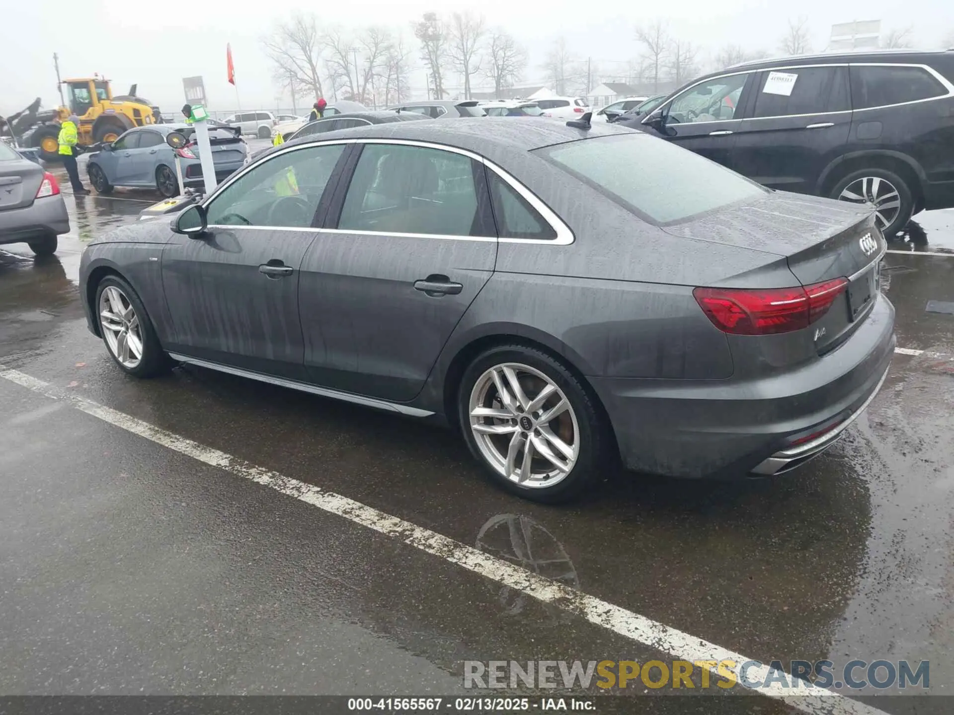 3 fotografías del automóvil dañado WAUDAAF44PN013763 AUDI A4 2023