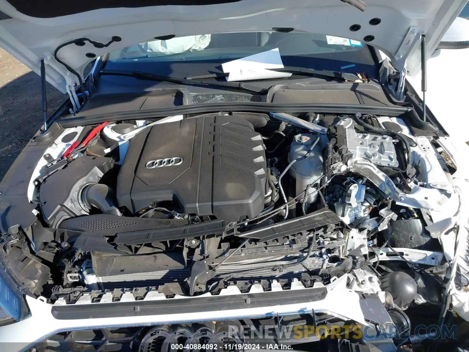10 fotografías del automóvil dañado WAUEAAF40PN009794 AUDI A4 2023
