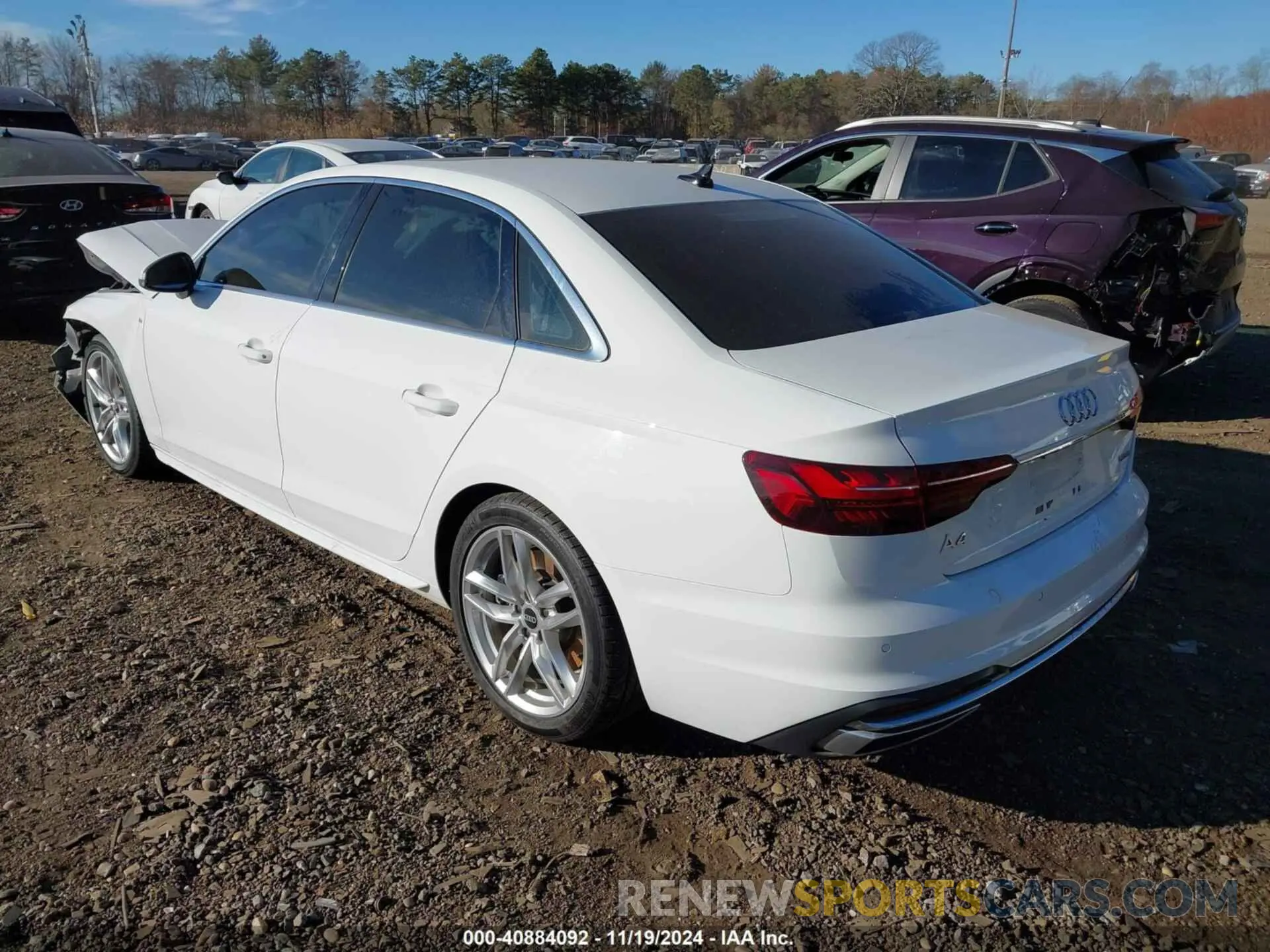 3 fotografías del automóvil dañado WAUEAAF40PN009794 AUDI A4 2023