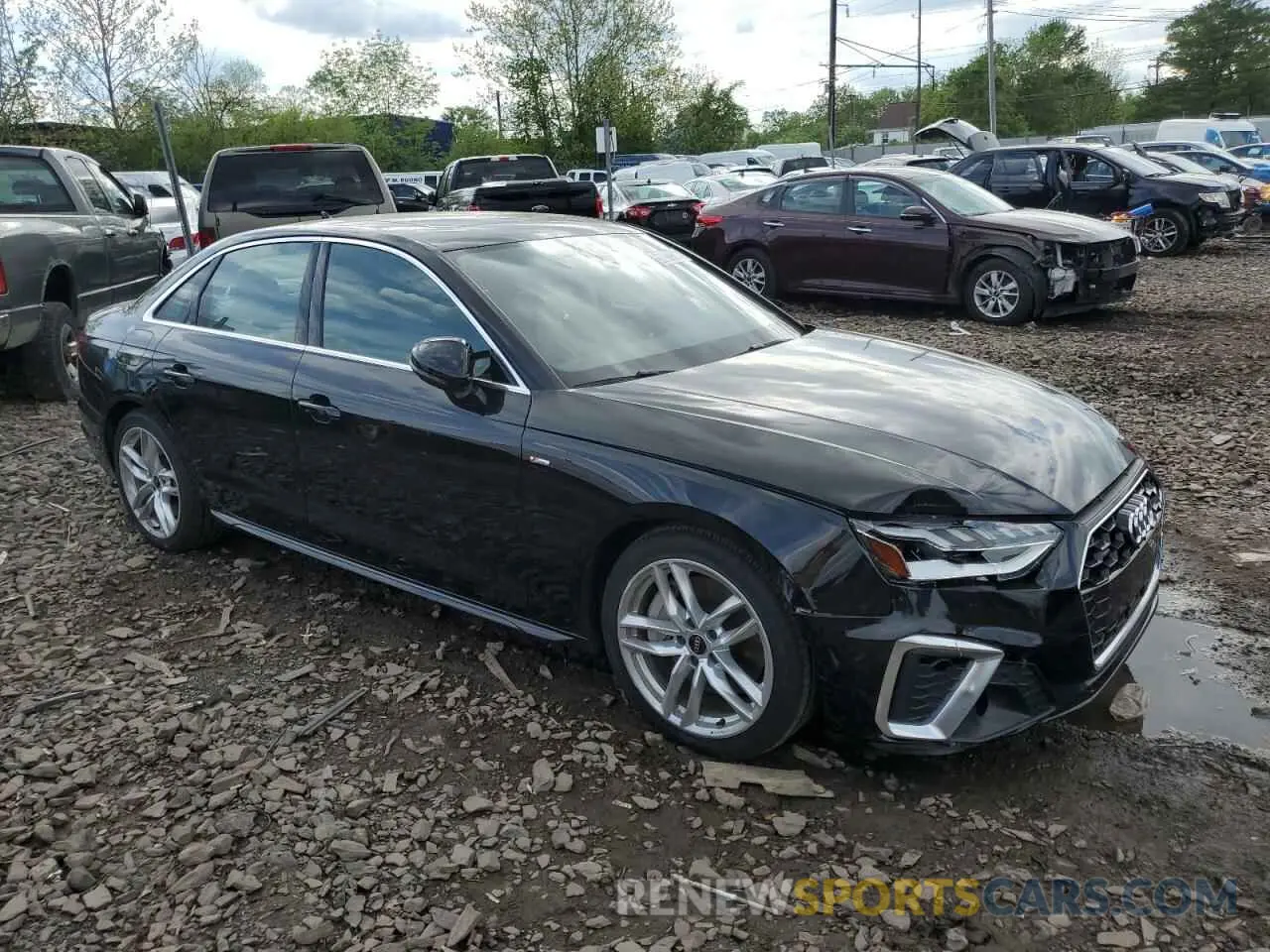 4 fotografías del automóvil dañado WAUEAAF40PN016504 AUDI A4 2023