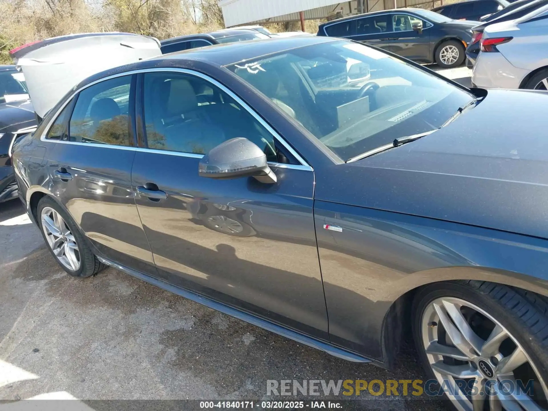 13 fotografías del automóvil dañado WAUEAAF41PN003017 AUDI A4 2023