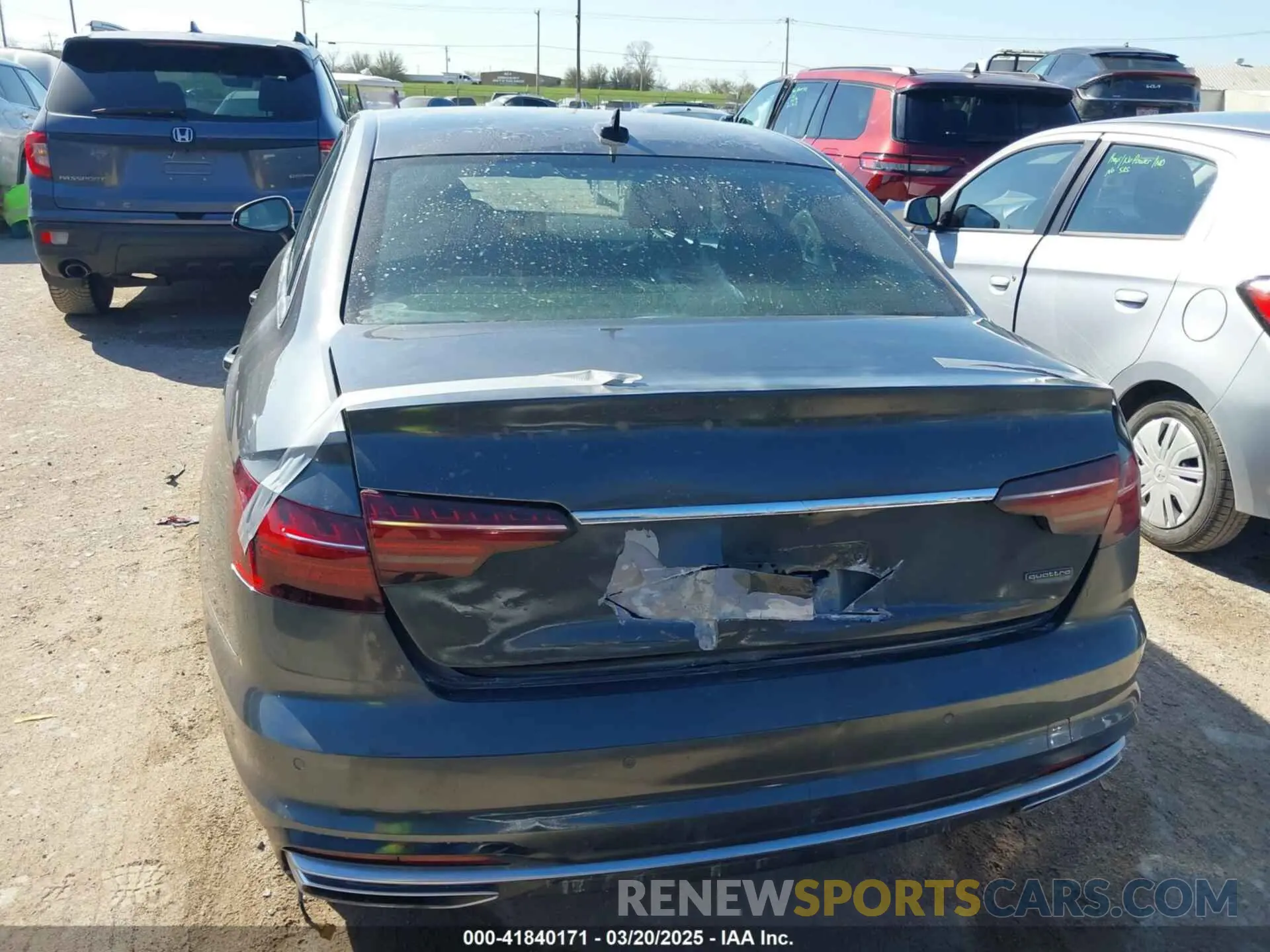 16 fotografías del automóvil dañado WAUEAAF41PN003017 AUDI A4 2023