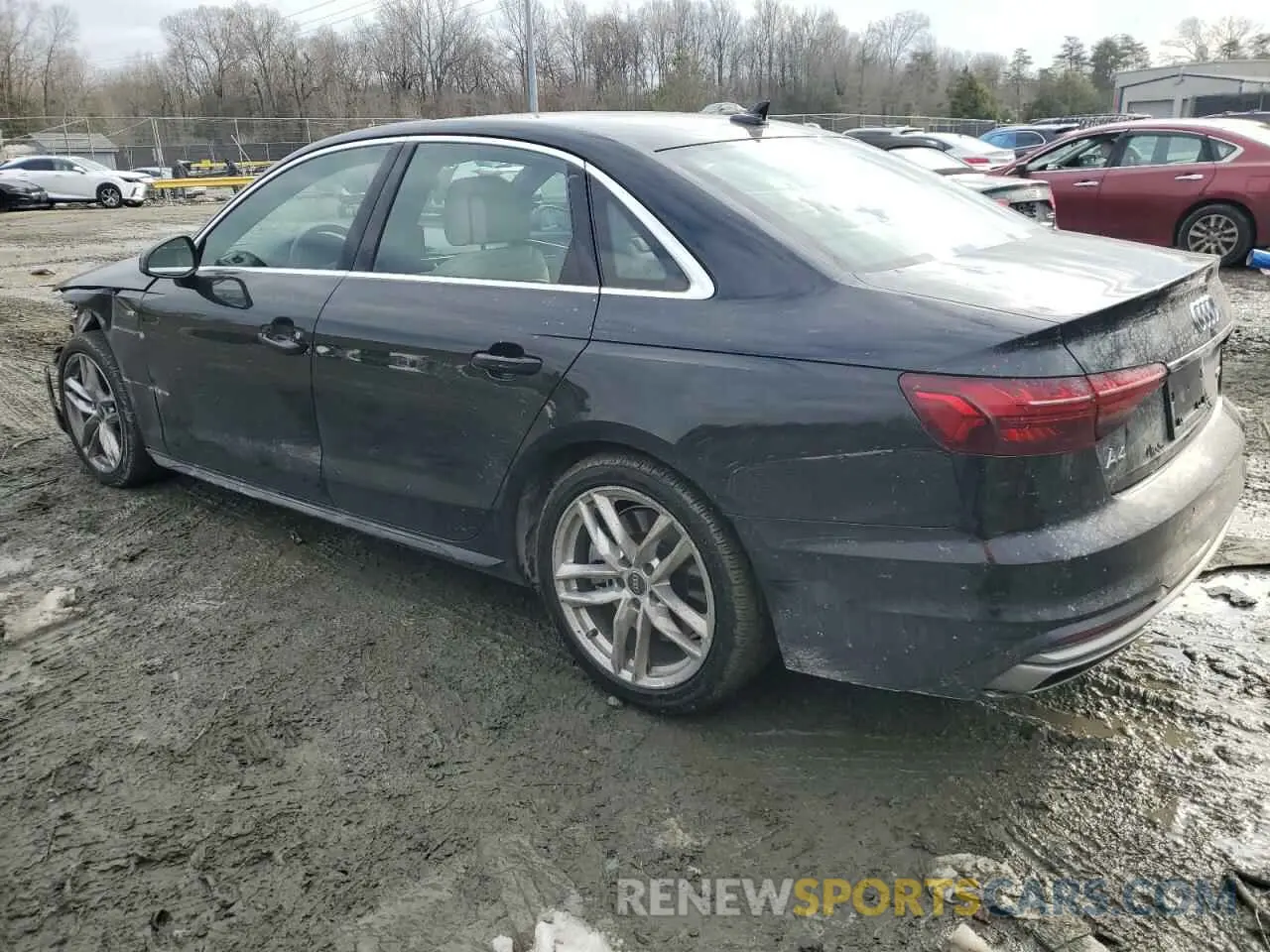 2 fotografías del automóvil dañado WAUEAAF41PN010341 AUDI A4 2023
