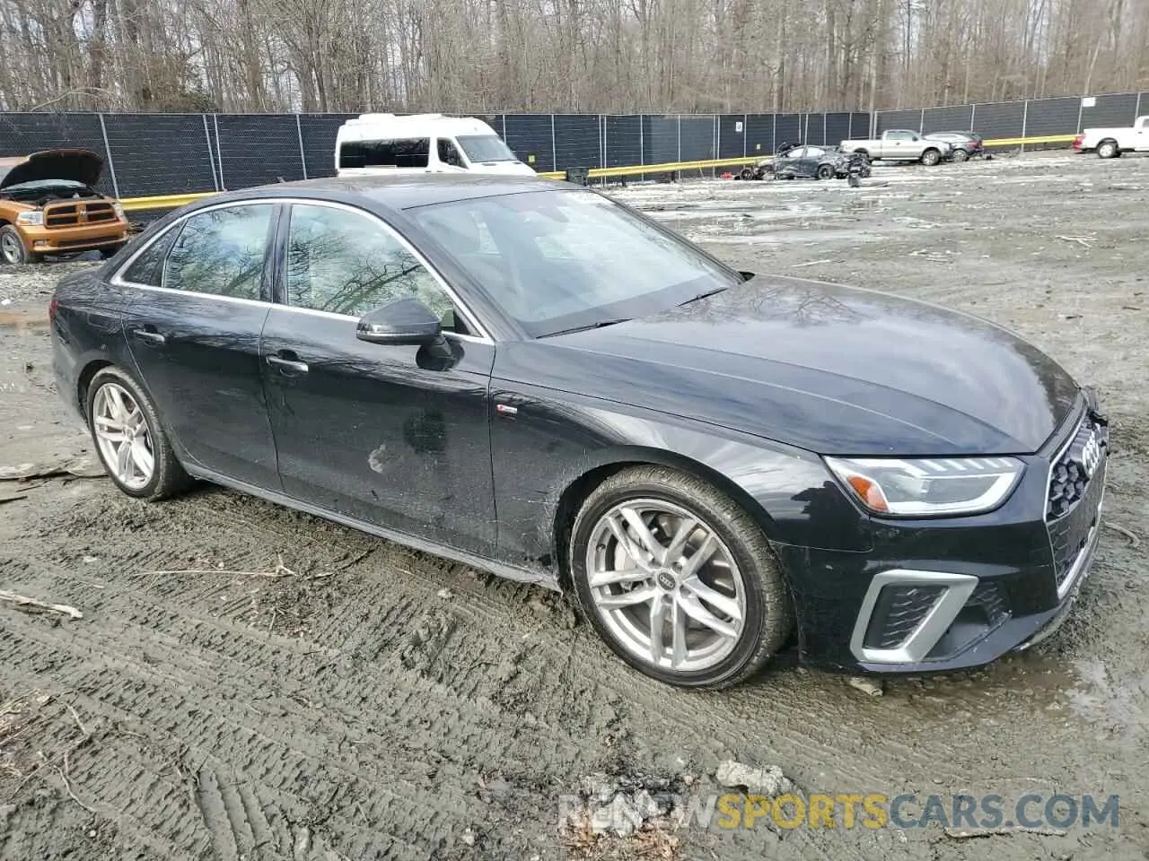 4 fotografías del automóvil dañado WAUEAAF41PN010341 AUDI A4 2023