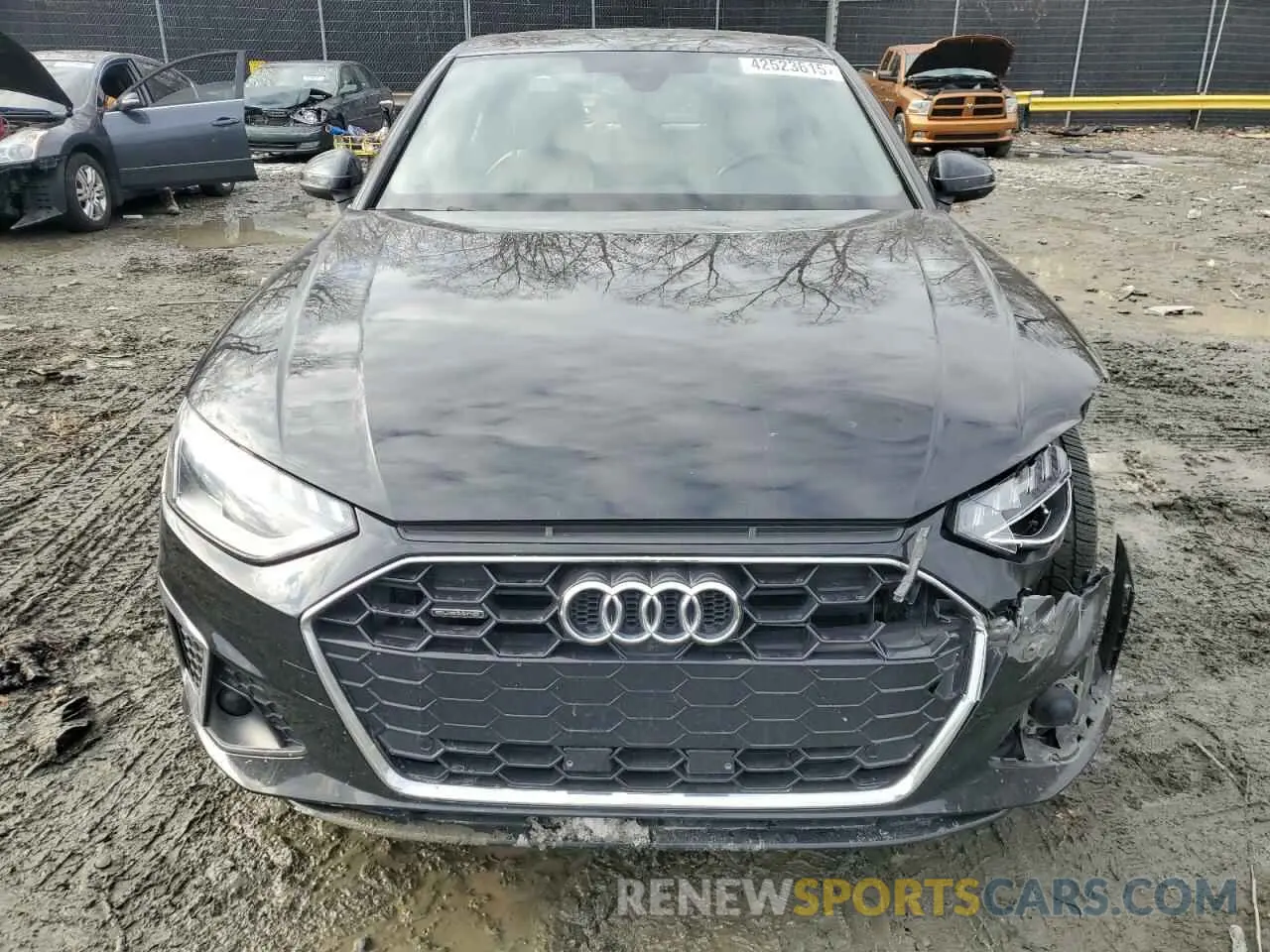 5 fotografías del automóvil dañado WAUEAAF41PN010341 AUDI A4 2023