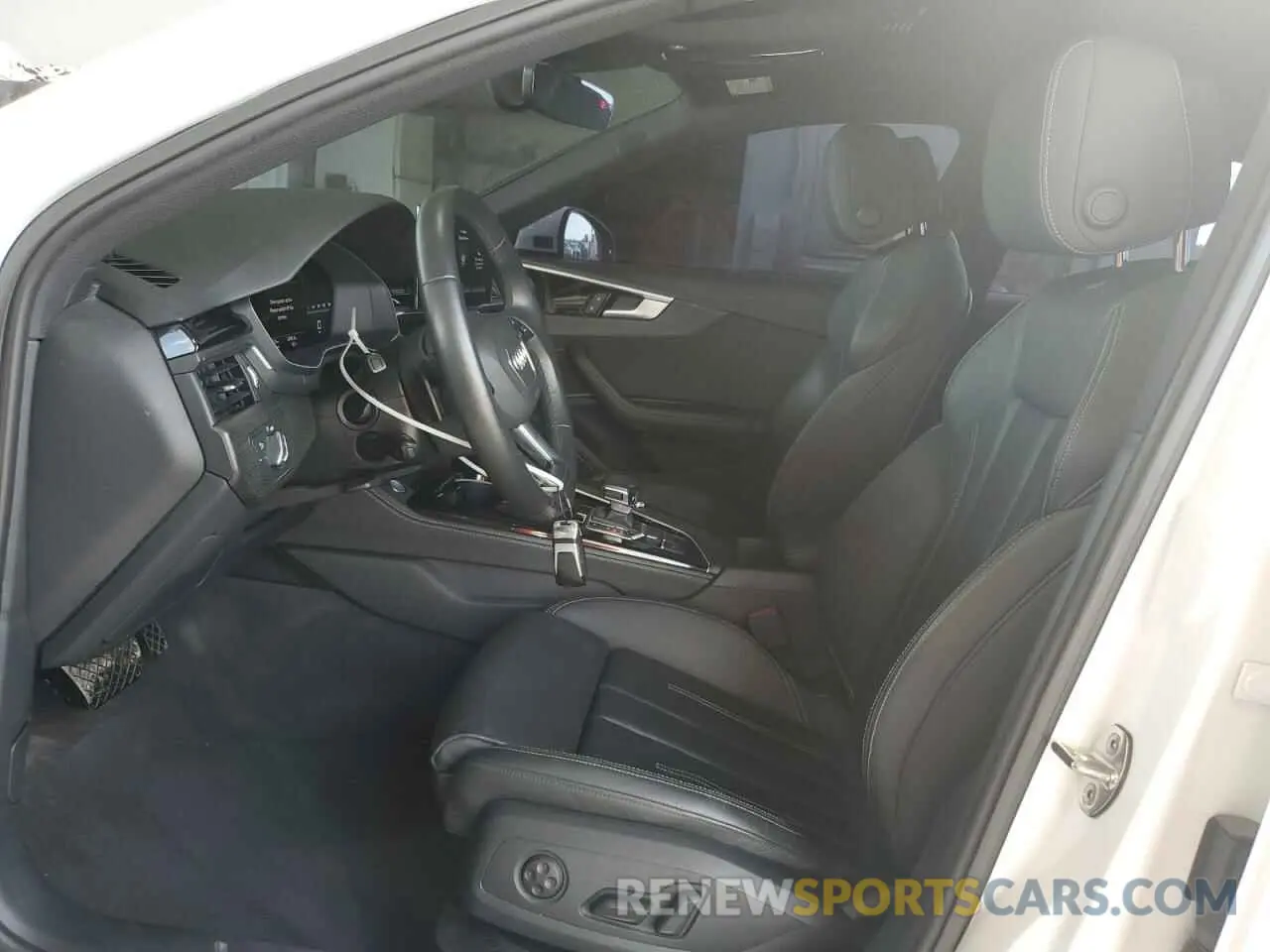 7 fotografías del automóvil dañado WAUEAAF41PN015815 AUDI A4 2023