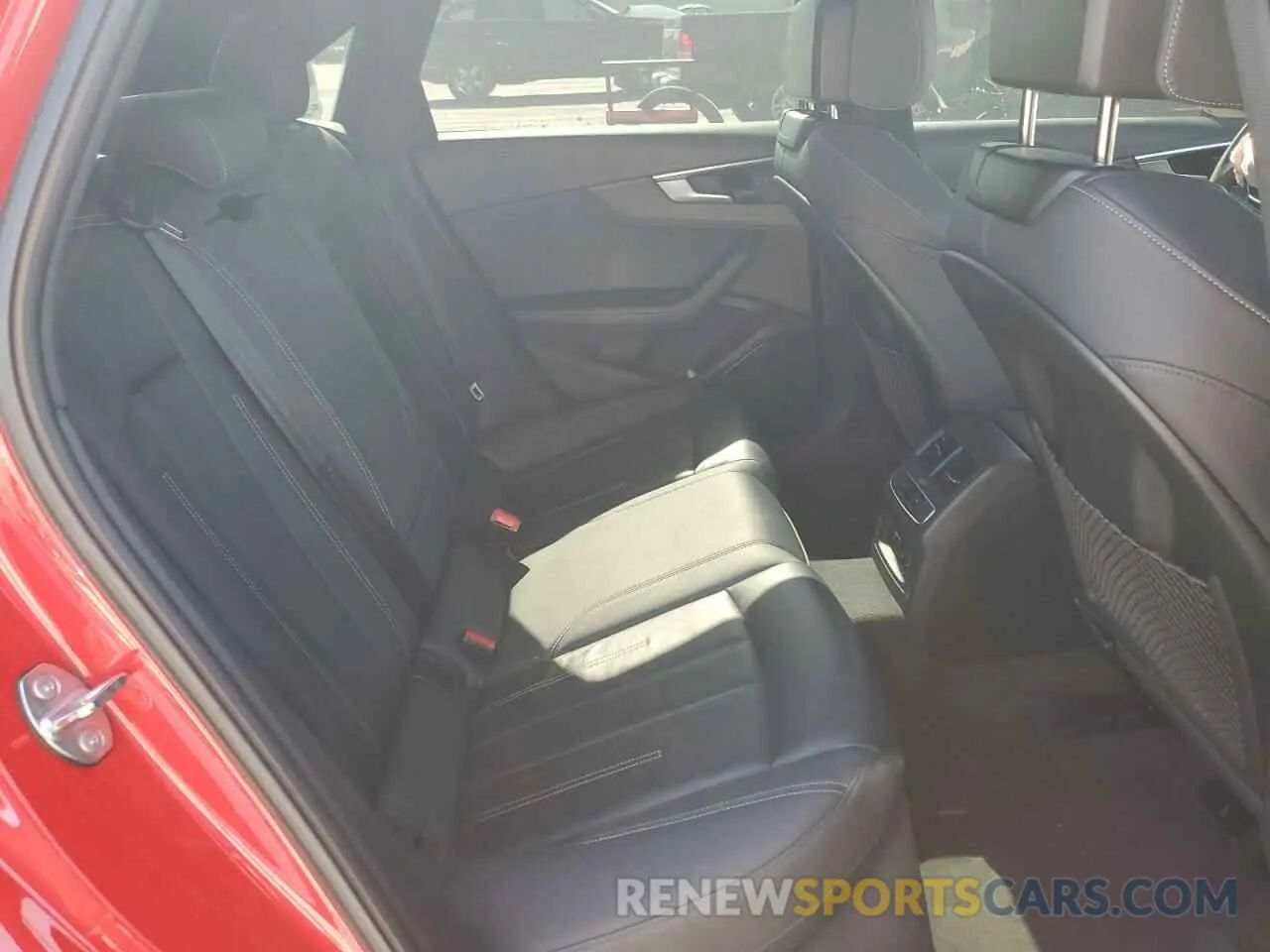 11 fotografías del automóvil dañado WAUEAAF43PN002886 AUDI A4 2023