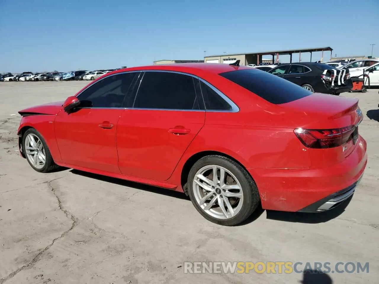 2 fotografías del automóvil dañado WAUEAAF43PN002886 AUDI A4 2023