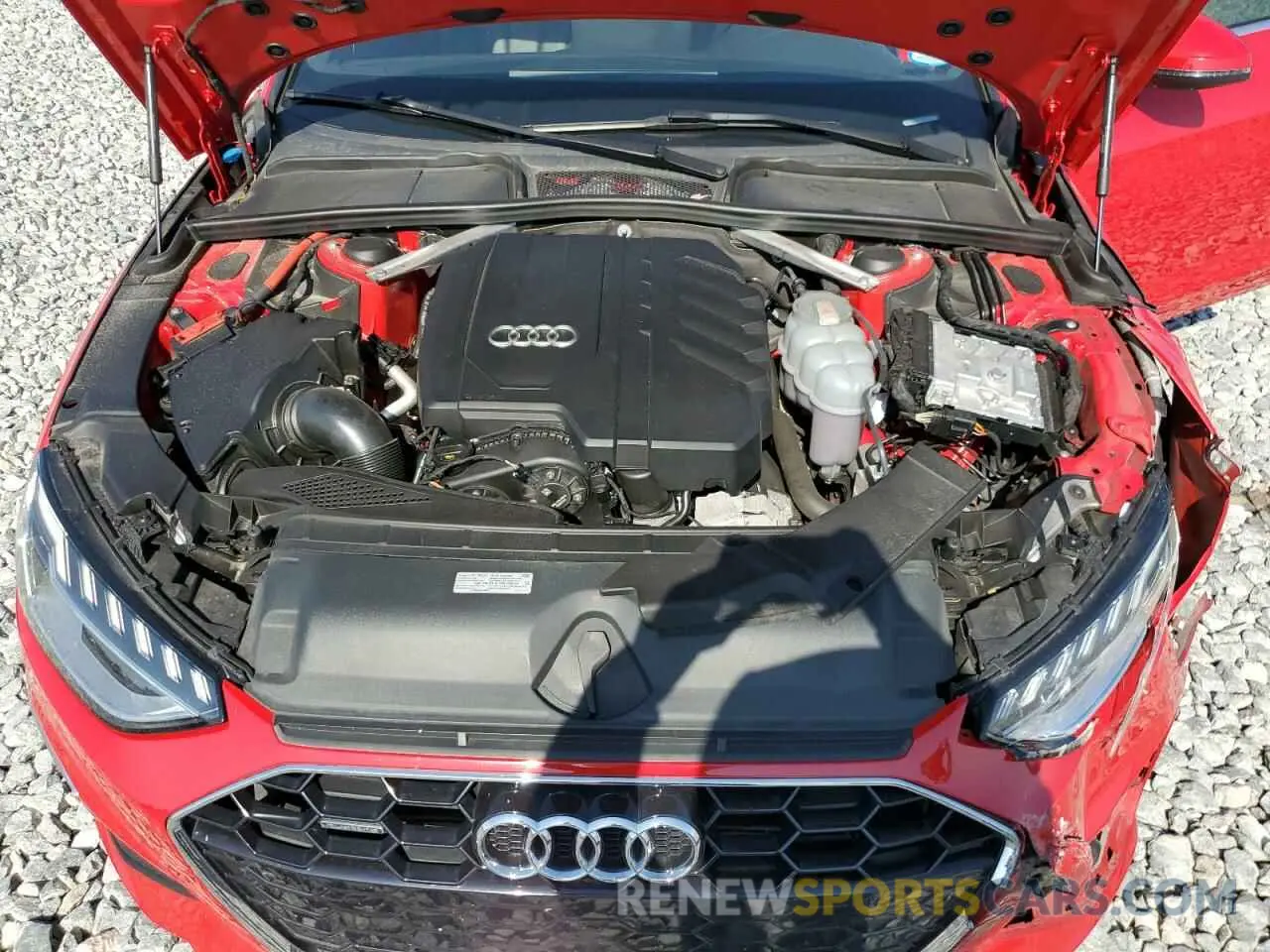 11 fotografías del automóvil dañado WAUEAAF43PN006551 AUDI A4 2023