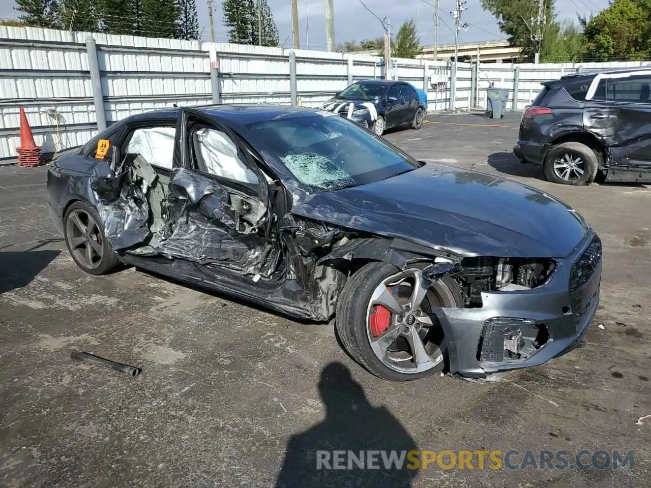 4 fotografías del automóvil dañado WAUEAAF45PA032267 AUDI A4 2023