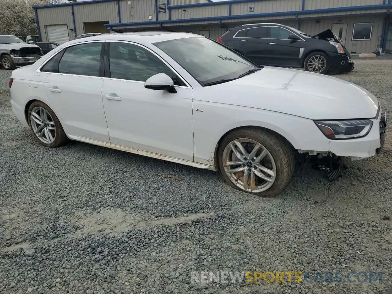 4 fotografías del automóvil dañado WAUEAAF45PN002808 AUDI A4 2023