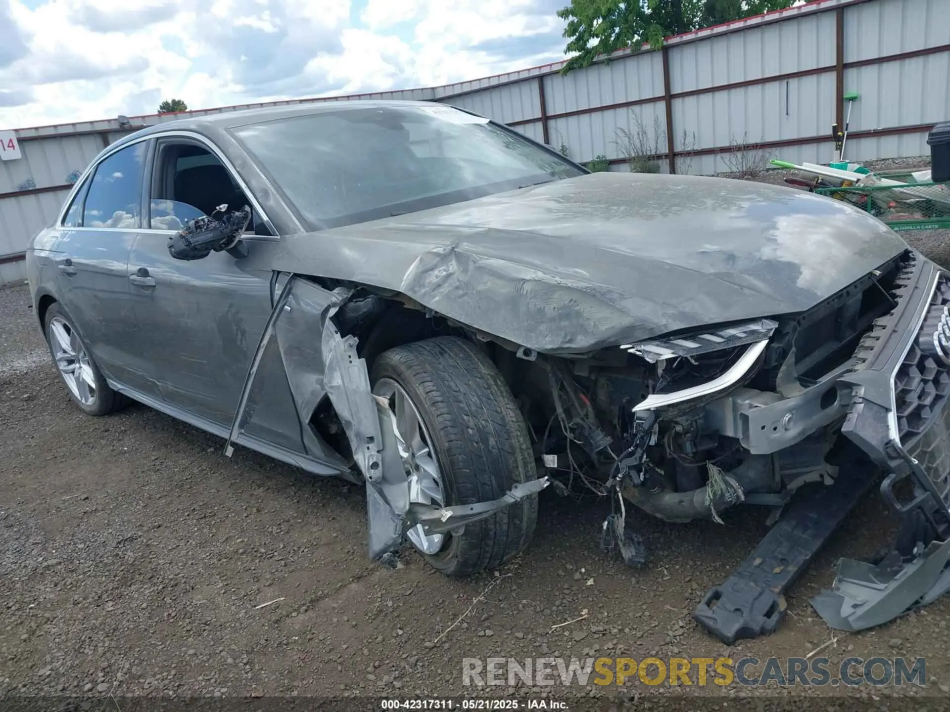 1 fotografías del automóvil dañado WAUEAAF45PN003120 AUDI A4 2023
