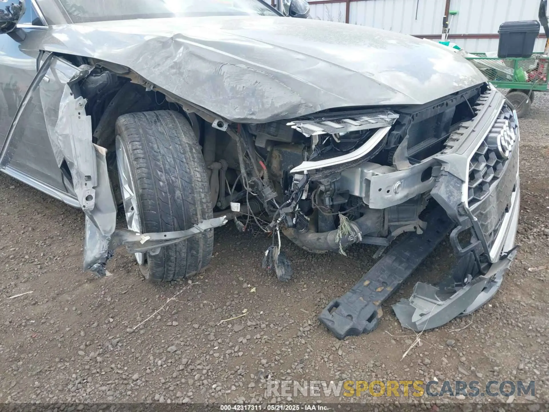6 fotografías del automóvil dañado WAUEAAF45PN003120 AUDI A4 2023