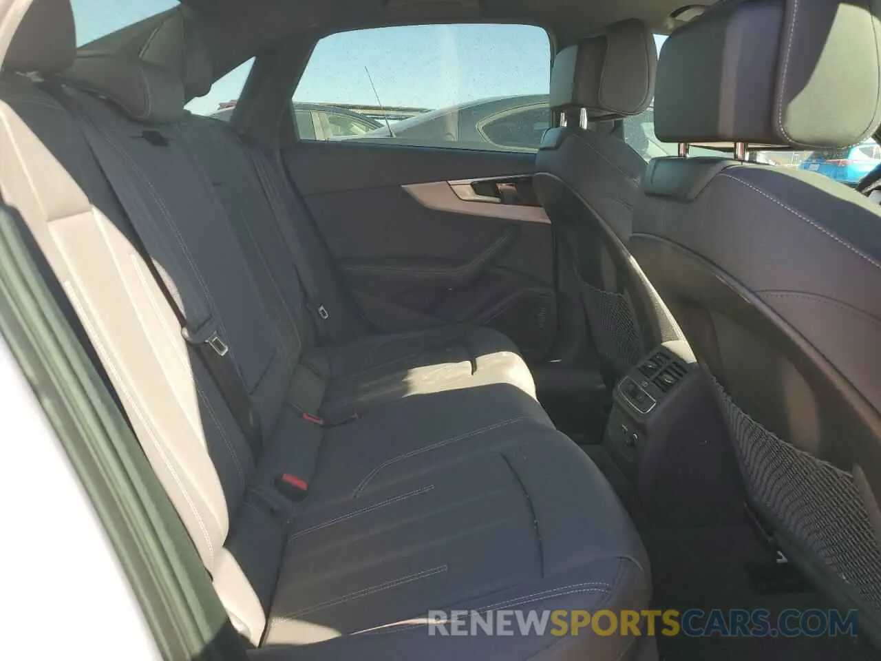 10 fotografías del automóvil dañado WAUEAAF46PA030642 AUDI A4 2023