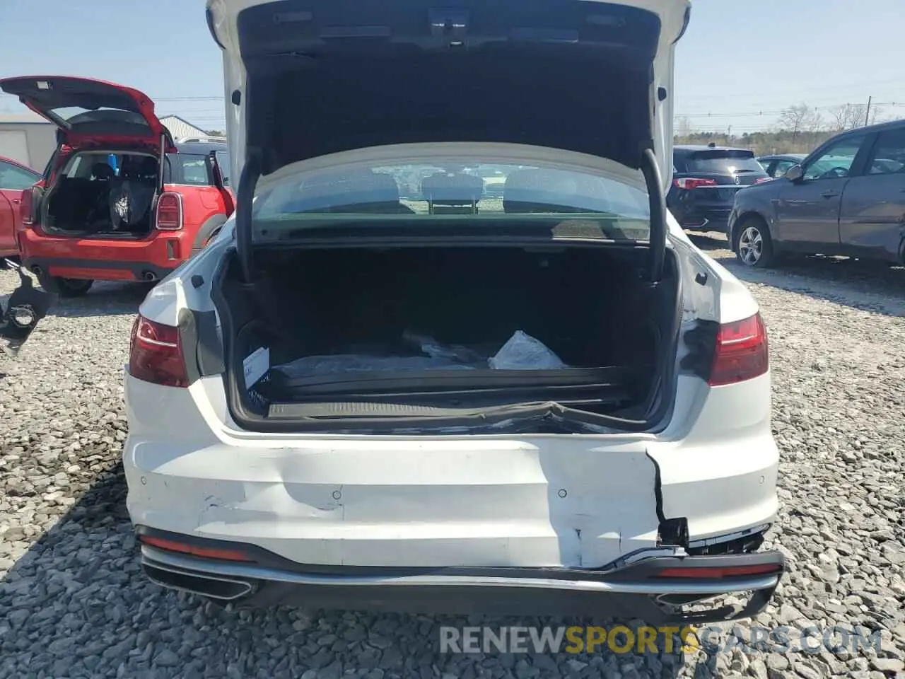 6 fotografías del automóvil dañado WAUEAAF46PN001442 AUDI A4 2023