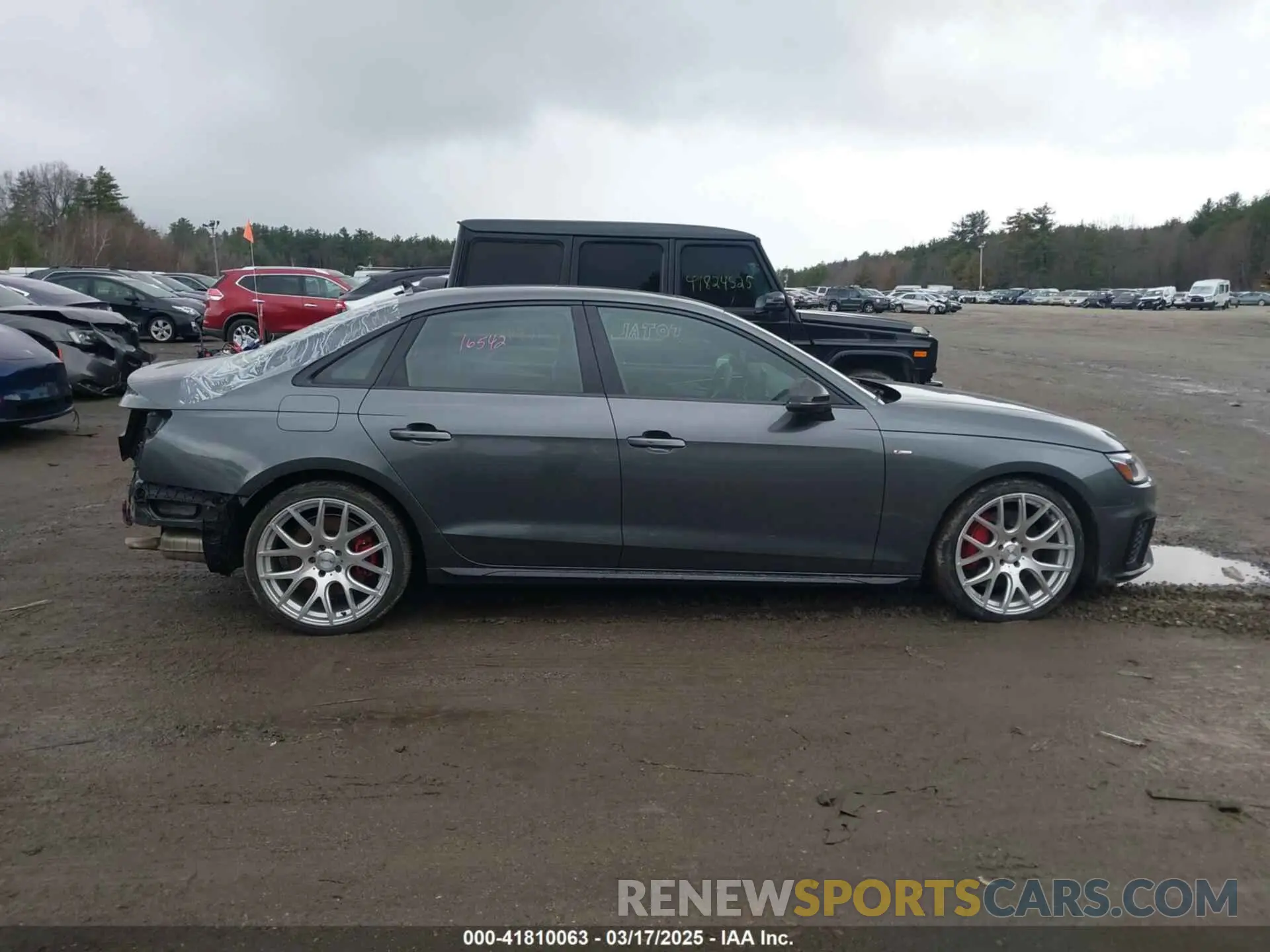 14 fotografías del automóvil dañado WAUEAAF47PA008598 AUDI A4 2023