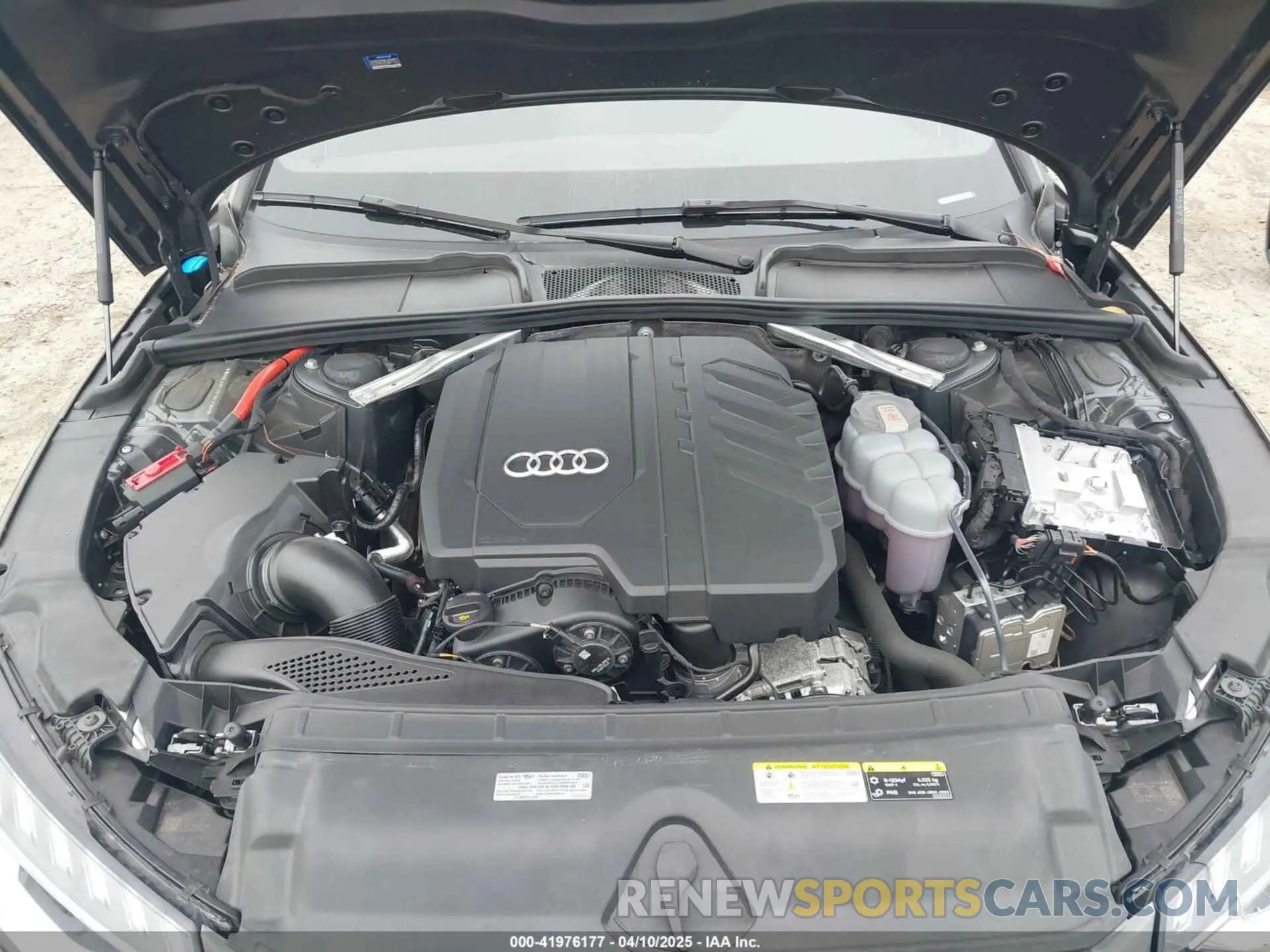 10 fotografías del automóvil dañado WAUEAAF48PA037009 AUDI A4 2023