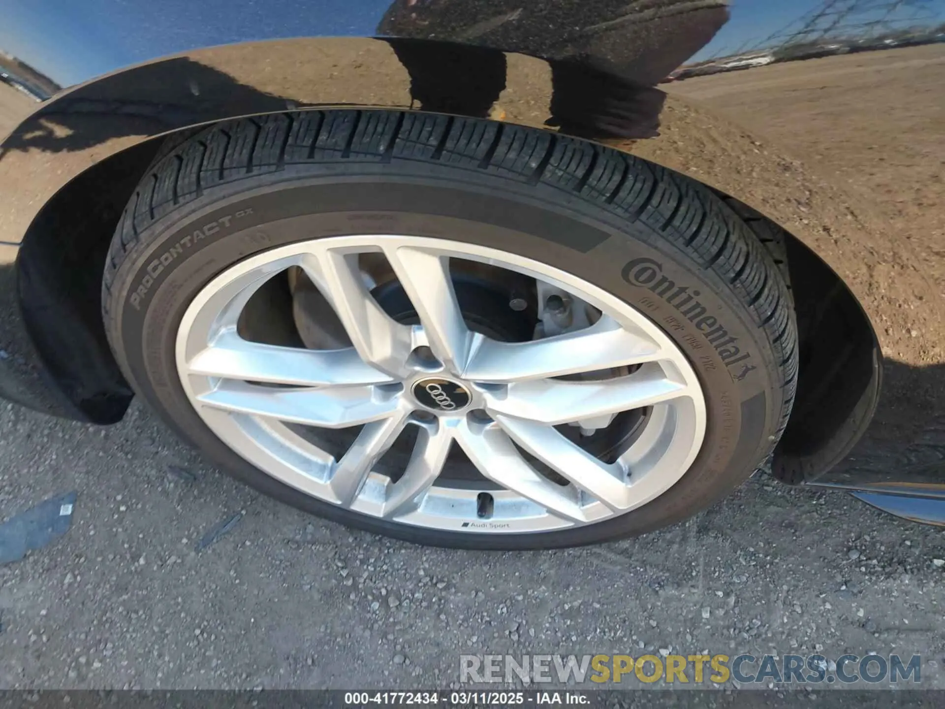 12 fotografías del automóvil dañado WAUEAAF49PA001586 AUDI A4 2023