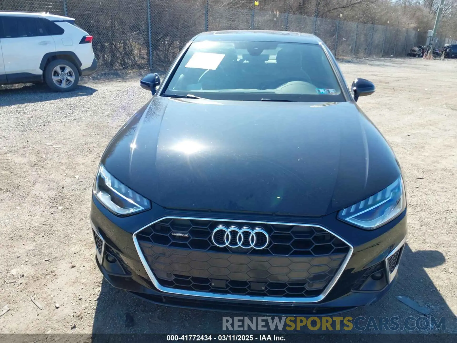 13 fotografías del automóvil dañado WAUEAAF49PA001586 AUDI A4 2023