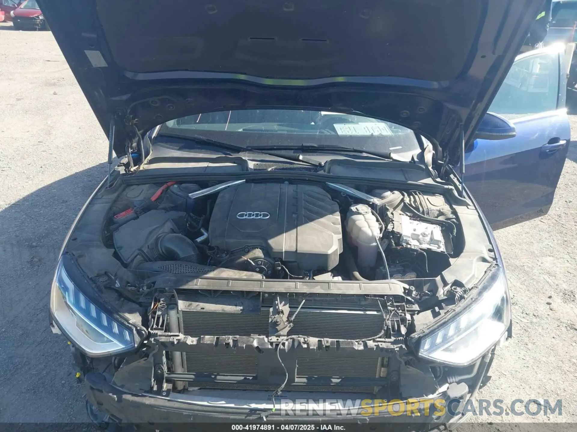10 fotografías del automóvil dañado WAUEAAF4XPN010449 AUDI A4 2023