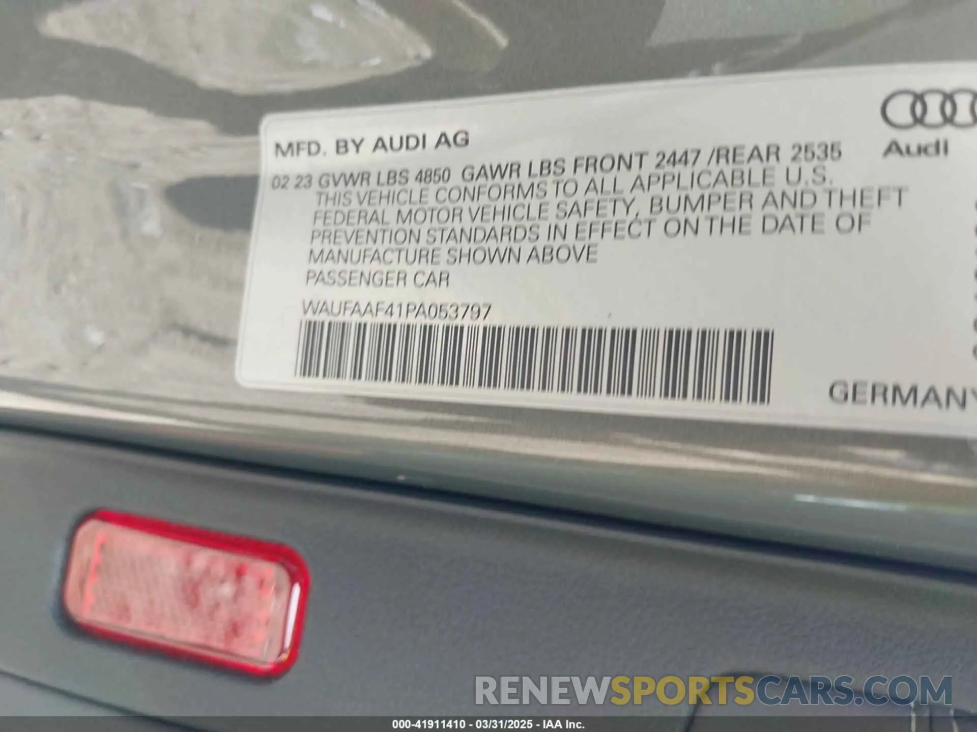 9 fotografías del automóvil dañado WAUFAAF41PA053797 AUDI A4 2023