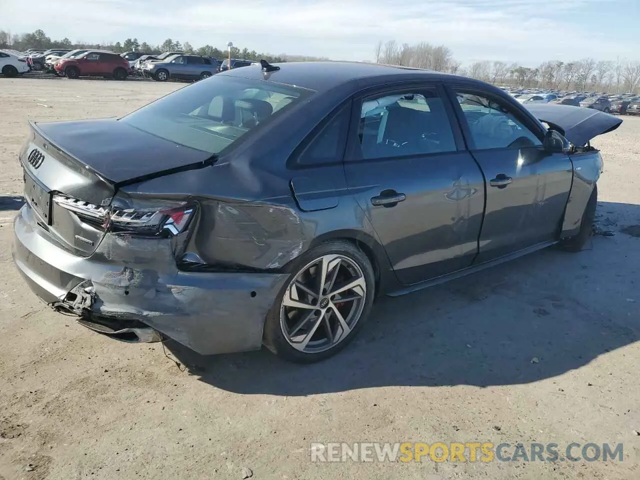 3 fotografías del automóvil dañado WAUFABF49PA004644 AUDI A4 2023
