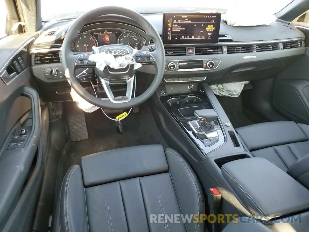 8 fotografías del automóvil dañado WAUDAAF45RN005254 AUDI A4 2024