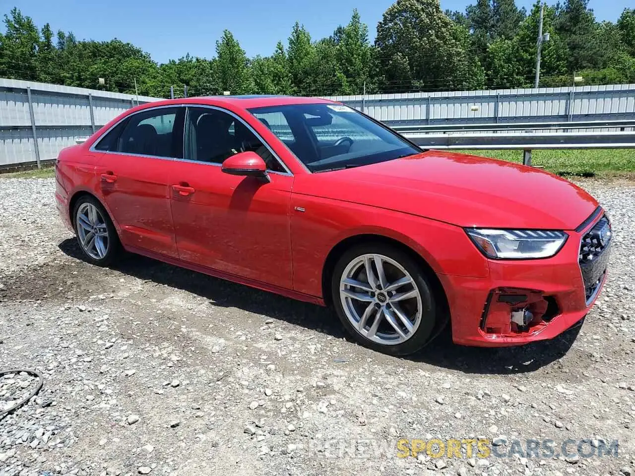 4 fotografías del automóvil dañado WAUEAAF41RN006180 AUDI A4 2024