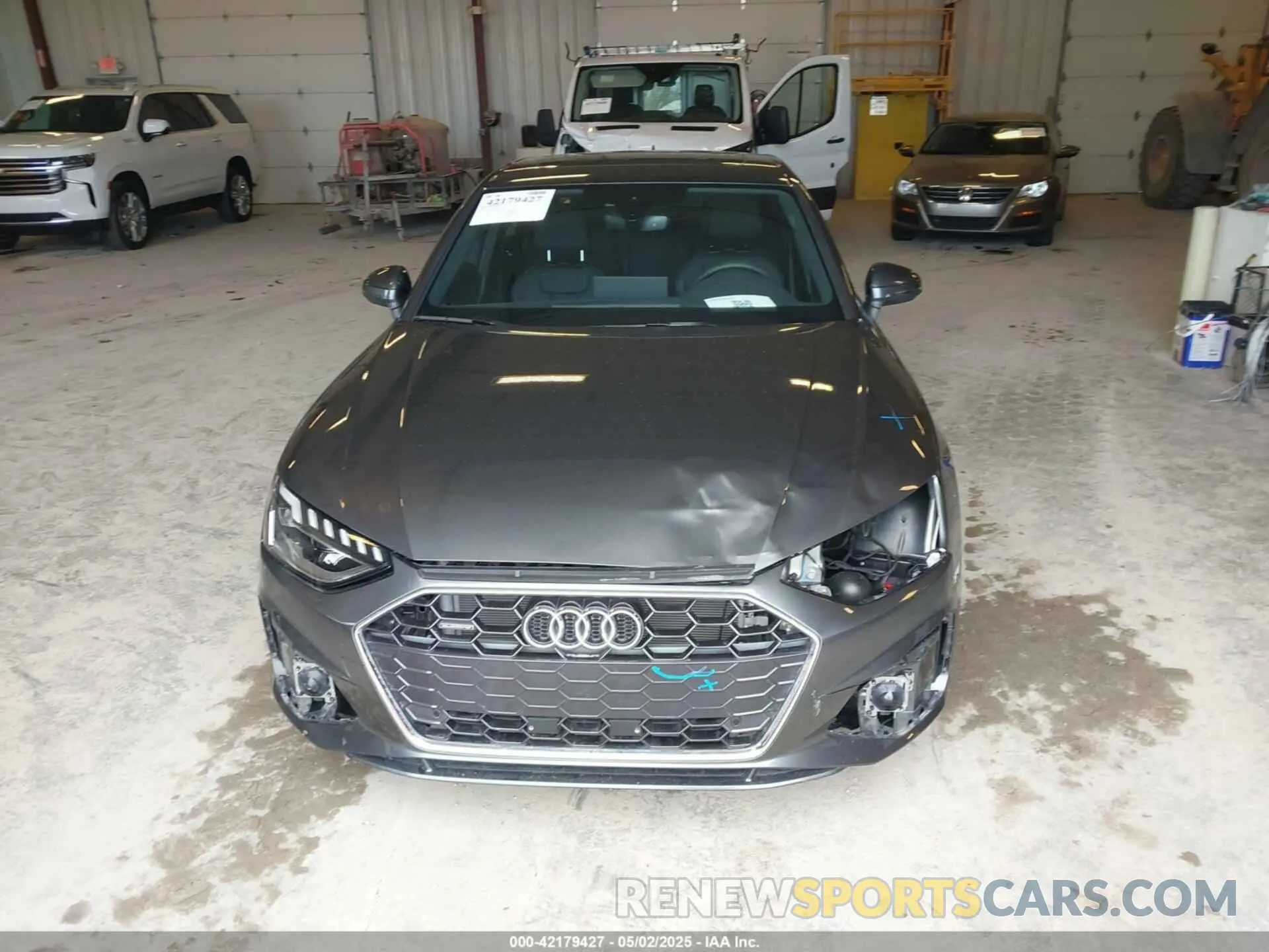 12 fotografías del automóvil dañado WAUEAAF42RN018774 AUDI A4 2024