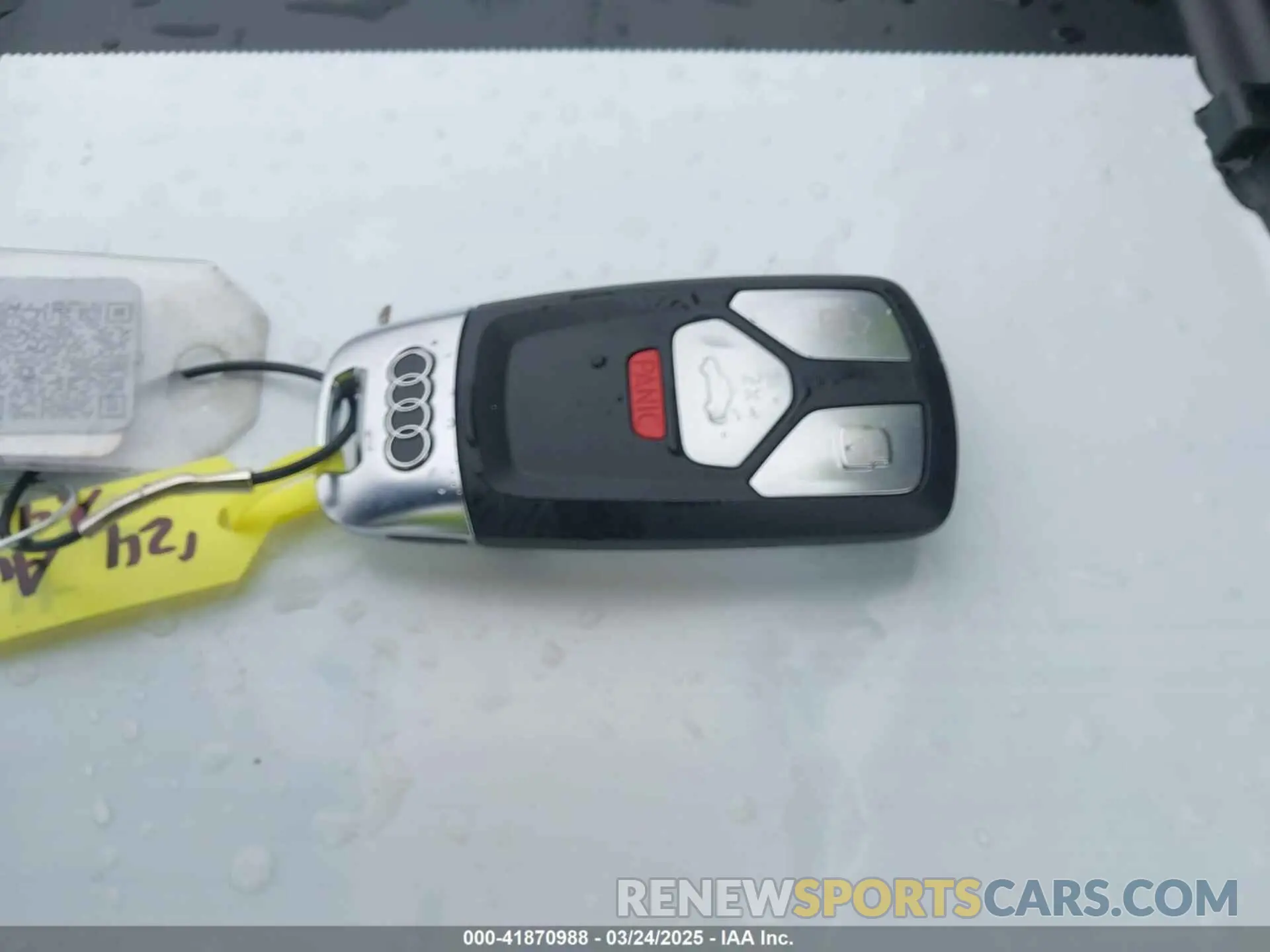 11 fotografías del automóvil dañado WAUEAAF43RA058319 AUDI A4 2024