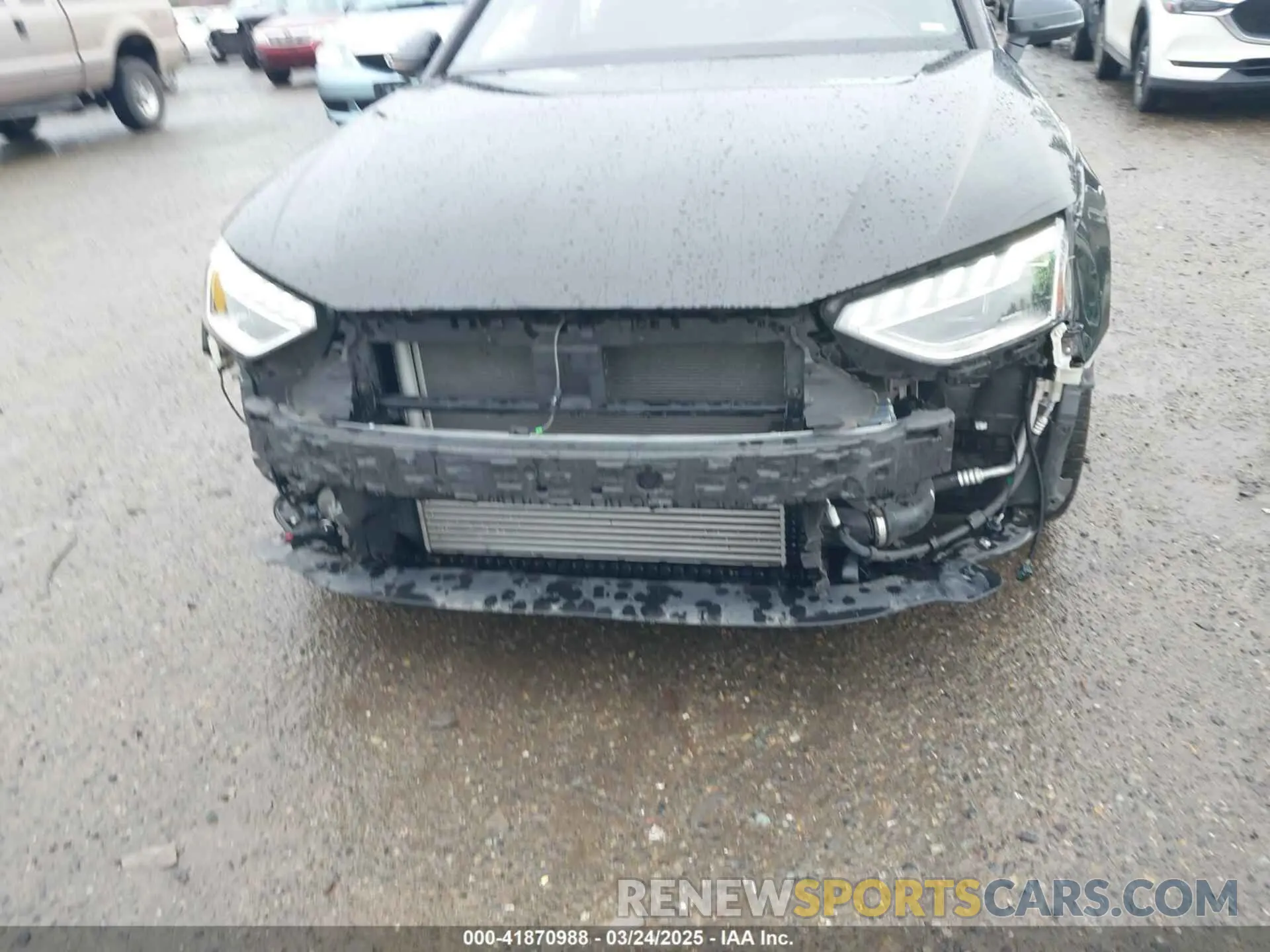 18 fotografías del automóvil dañado WAUEAAF43RA058319 AUDI A4 2024