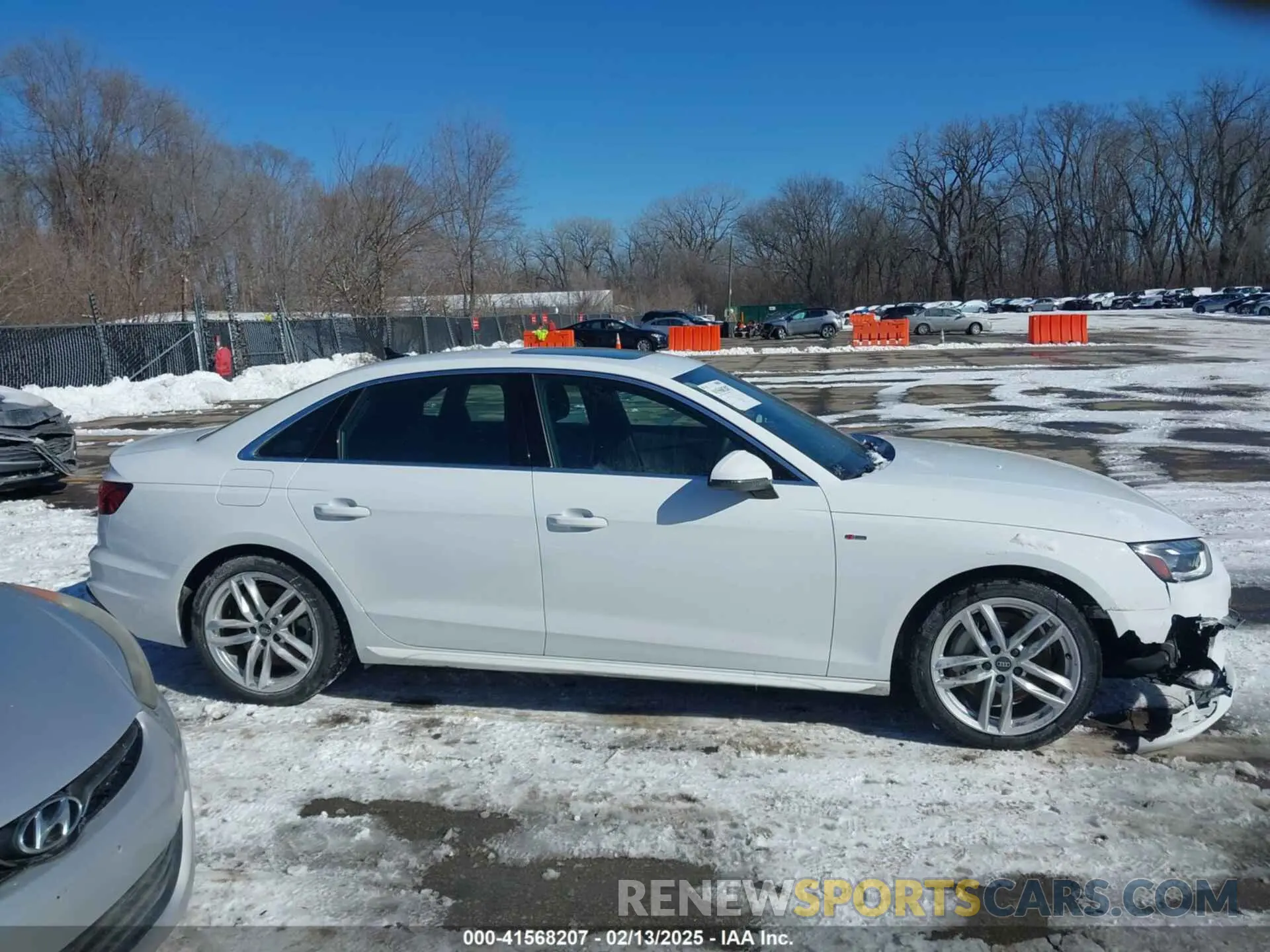 14 fotografías del automóvil dañado WAUEAAF44RN006061 AUDI A4 2024