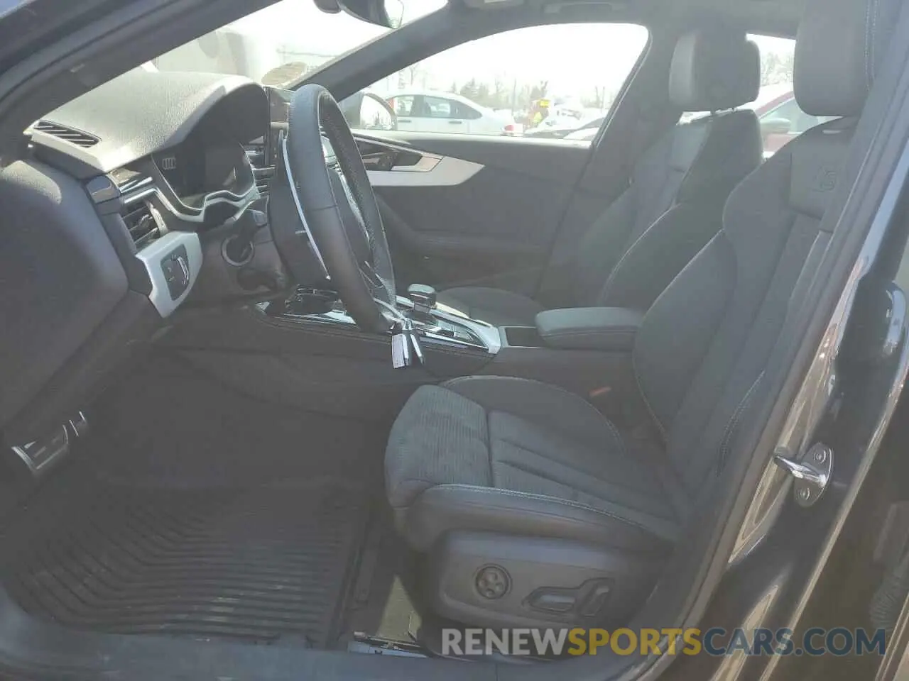 7 fotografías del automóvil dañado WAUEAAF47RN003591 AUDI A4 2024