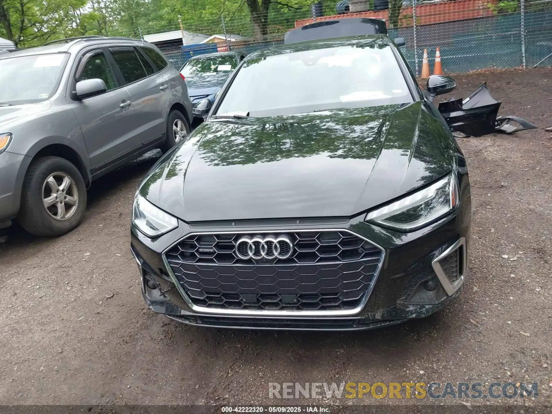 13 fotografías del automóvil dañado WAUEAAF47RN015613 AUDI A4 2024
