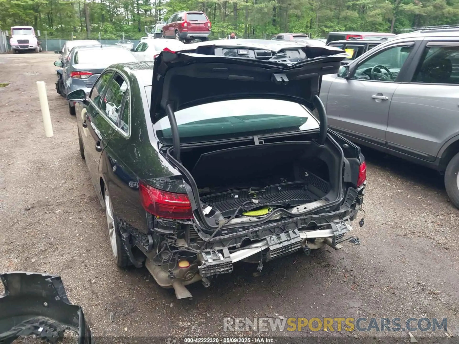 6 fotografías del automóvil dañado WAUEAAF47RN015613 AUDI A4 2024