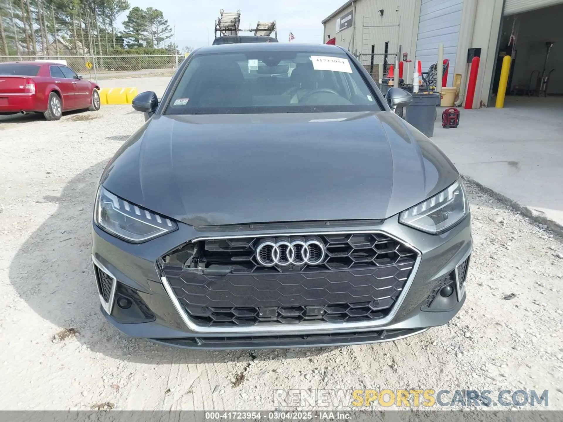 12 fotografías del automóvil dañado WAUEAAF49RN006282 AUDI A4 2024